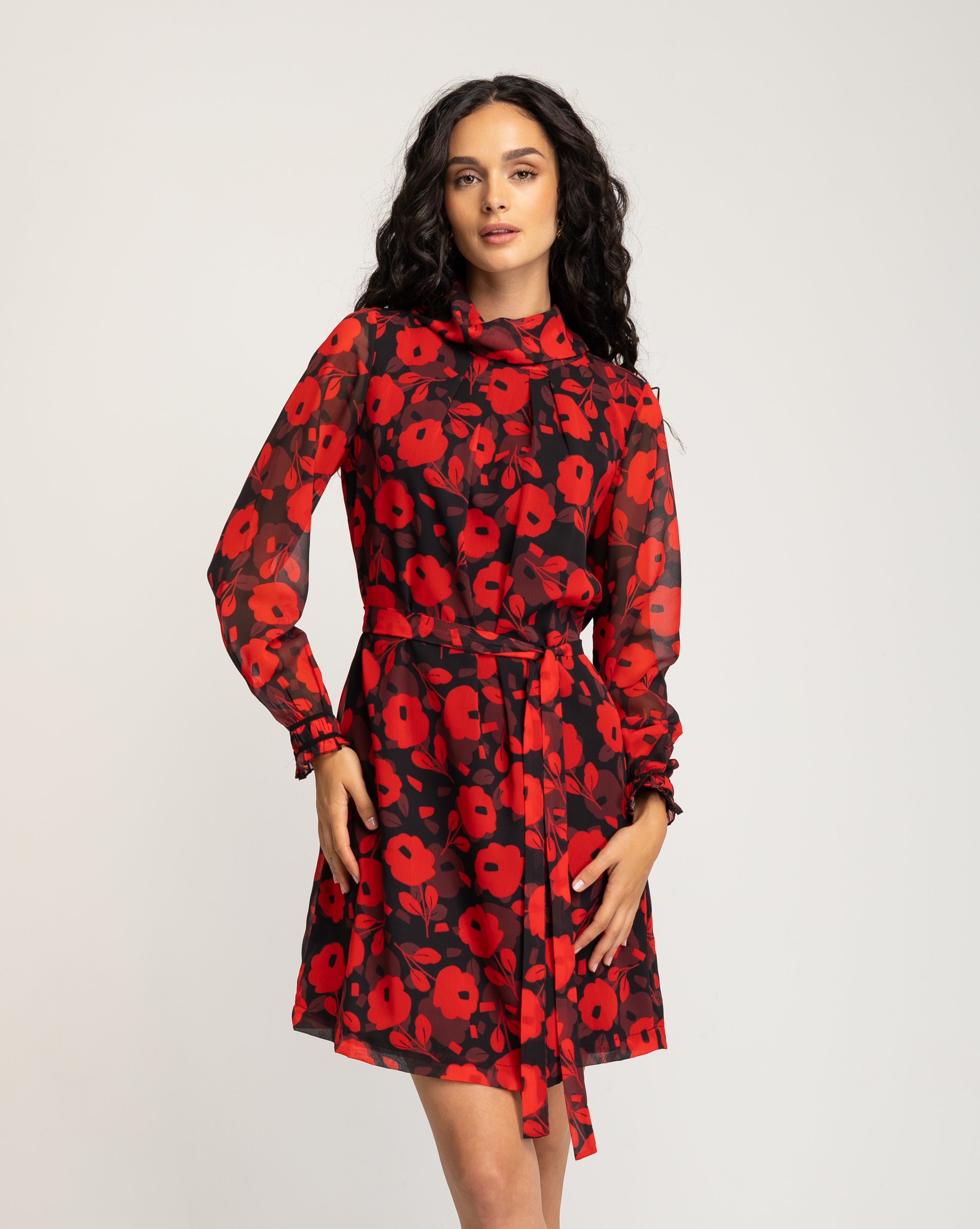 Vestido Curto com Pregas no Decote Vermelho-2