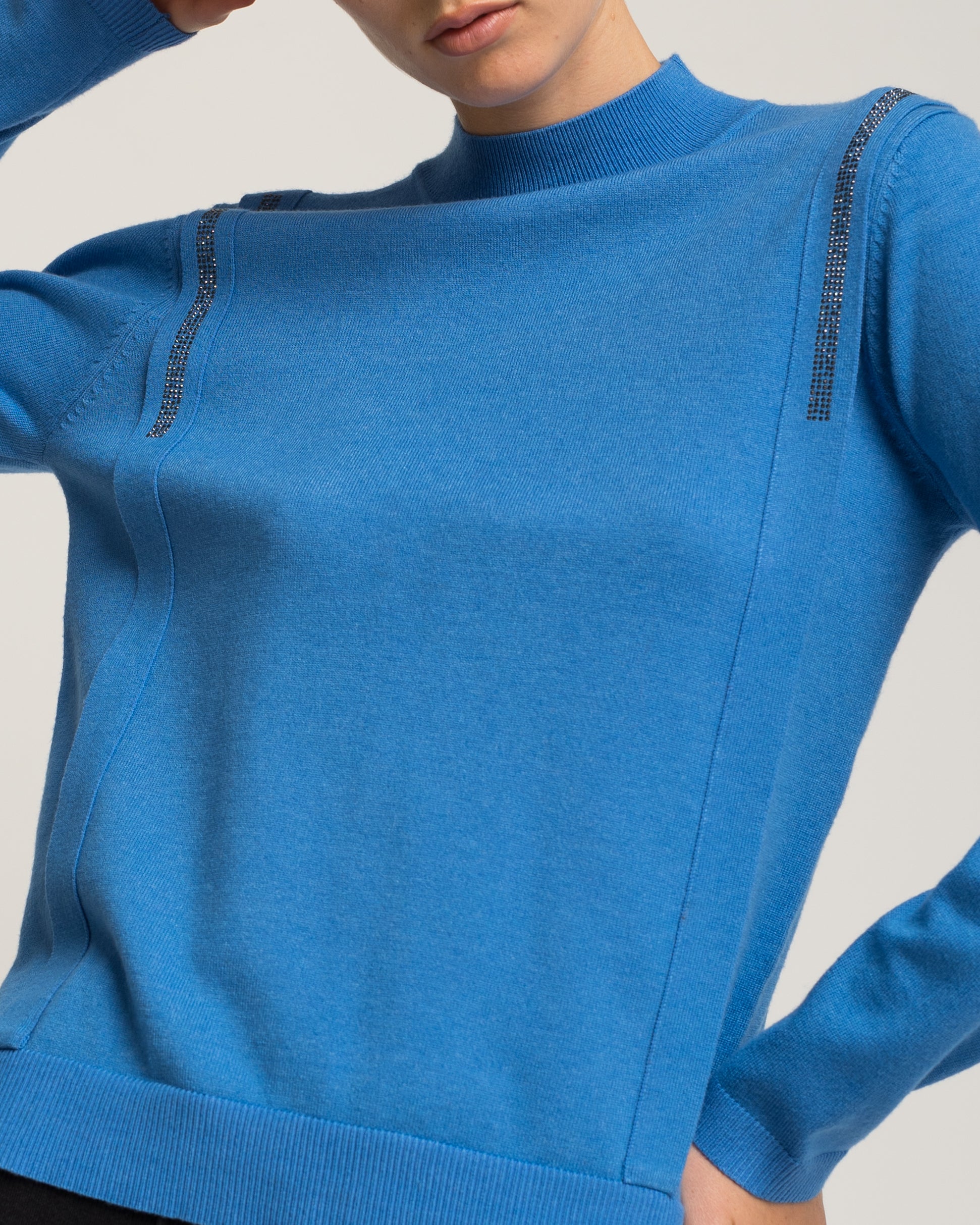 Camisola com Rebordos Decorativos na Parte Superior Azul-6
