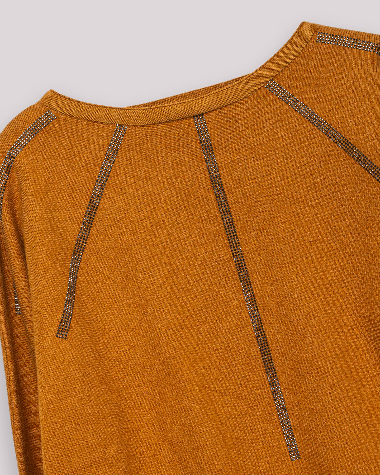 Camisola com Detalhes de Strass e Gola Redonda Castanho-8