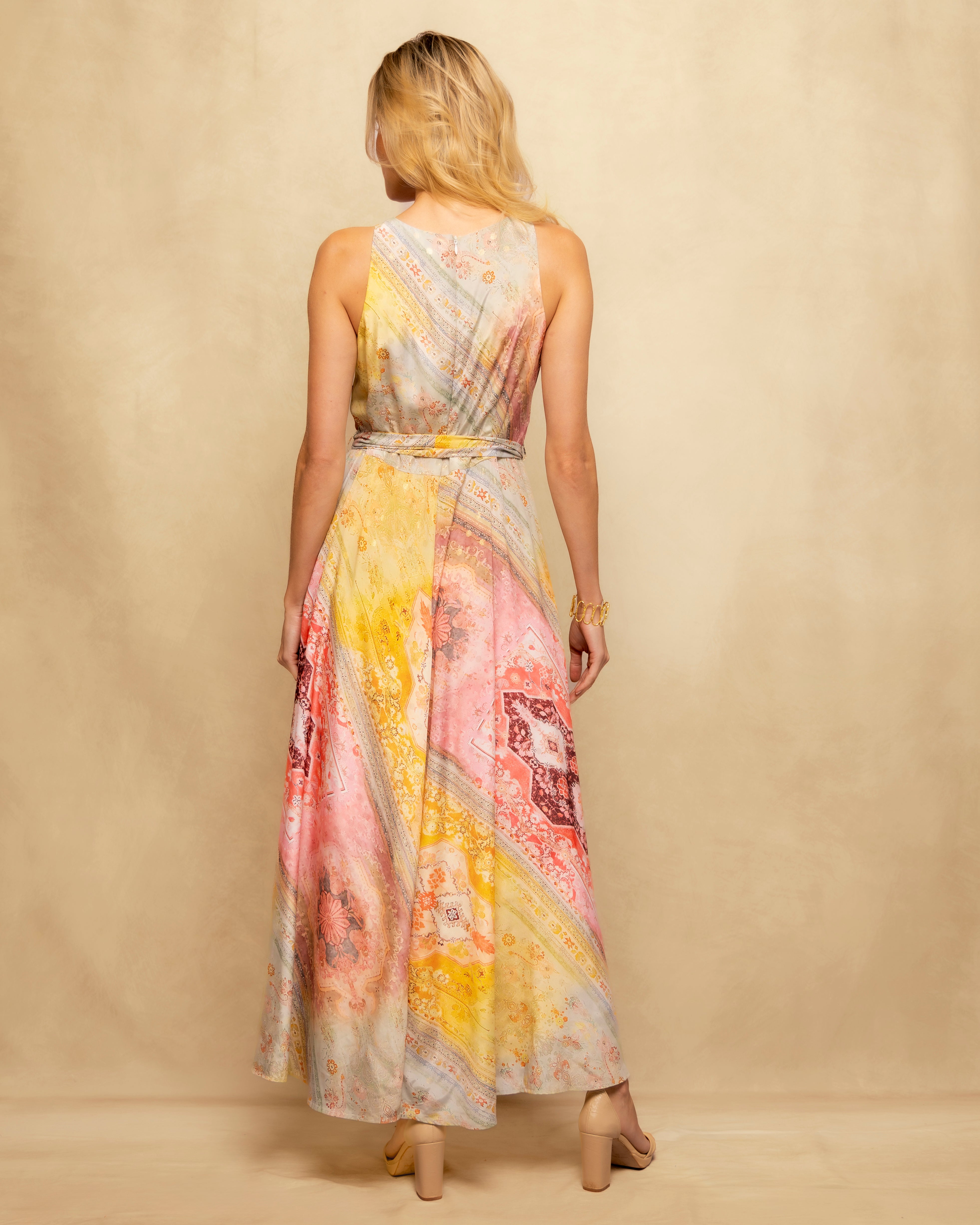 Vestido Comprido Estampado com Cinto Amarelo-6