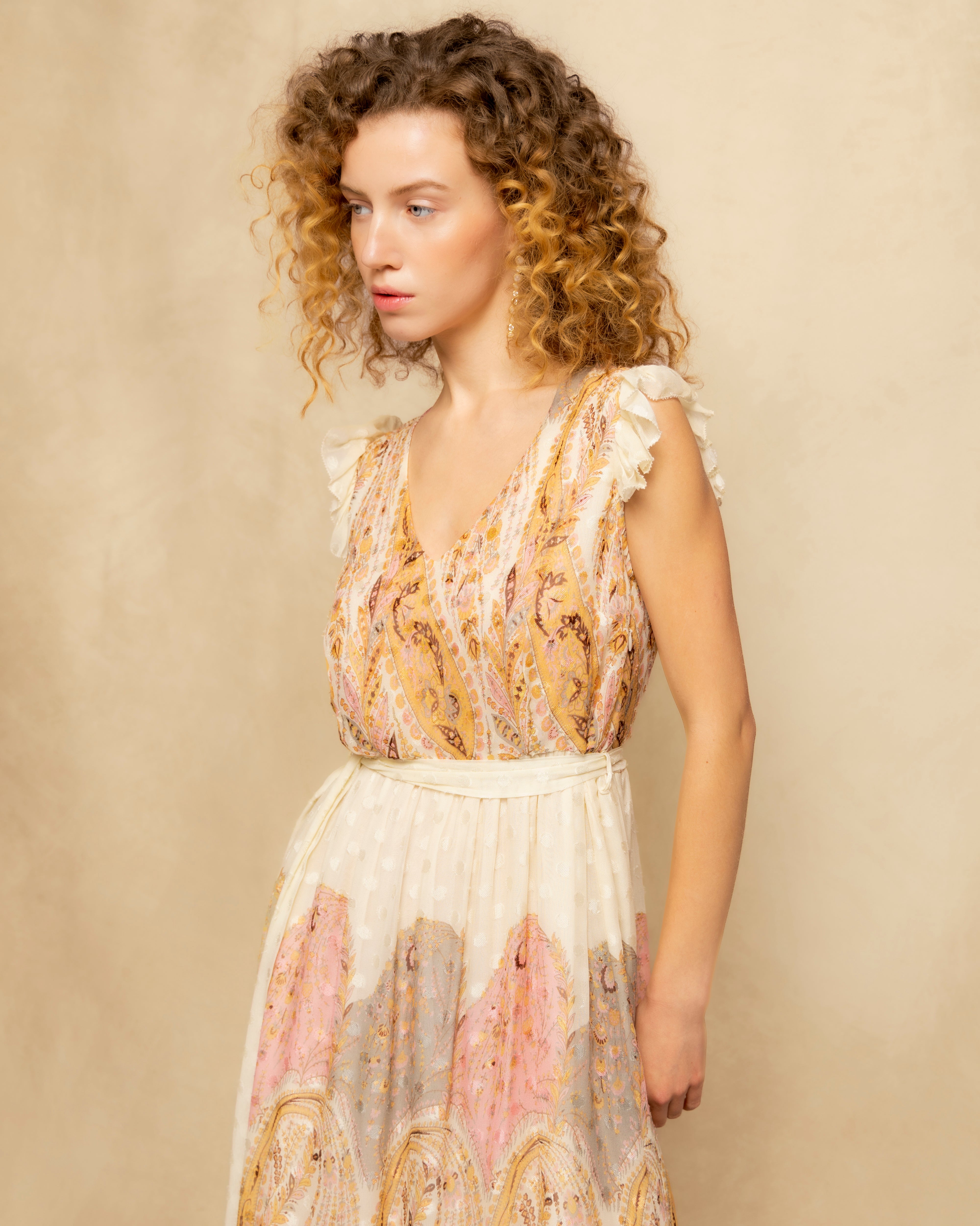 Vestido Midi Estampado com Decote em V Amarelo-3