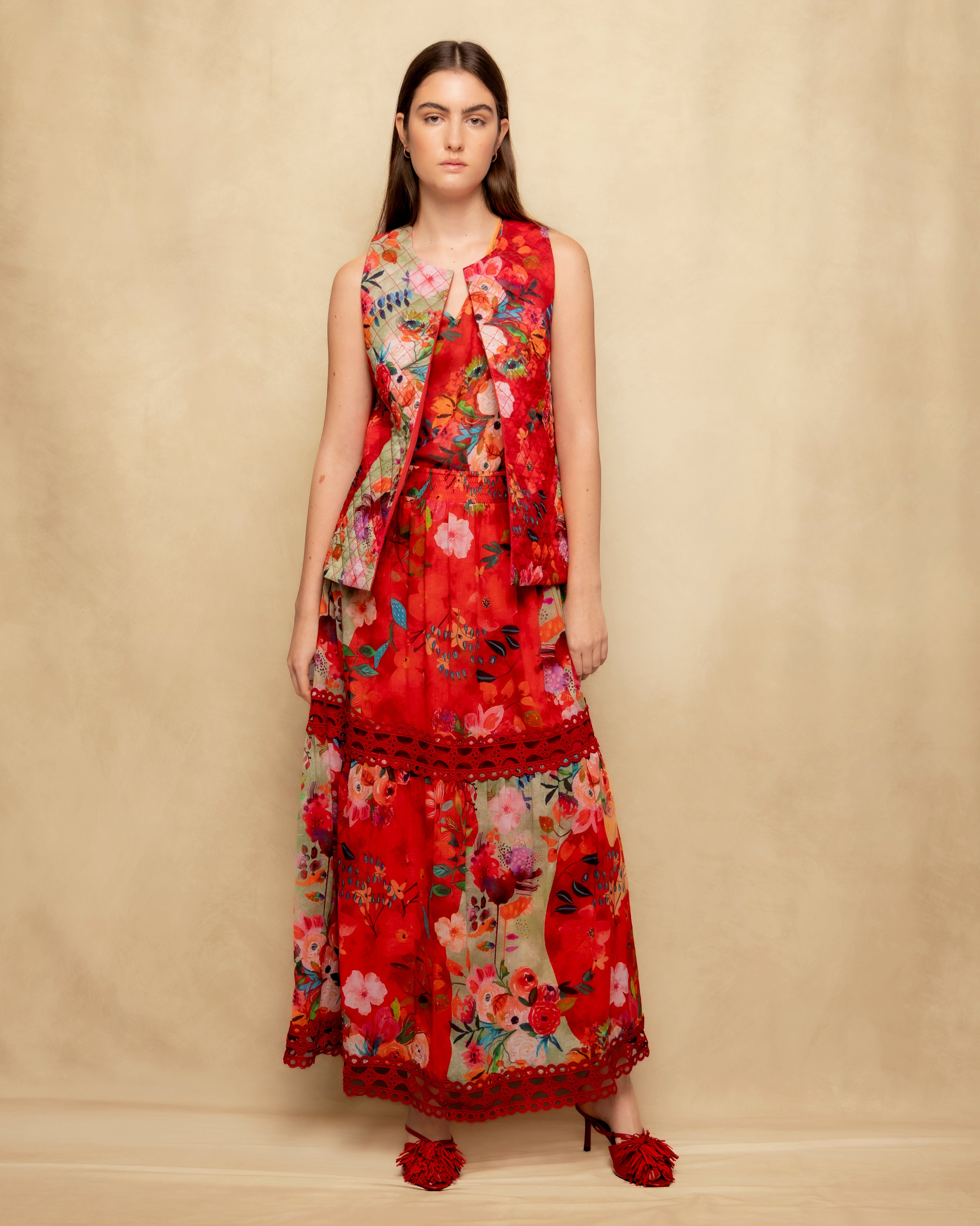 Imagem 0 de Saia Comprida Floral com Renda e Volume