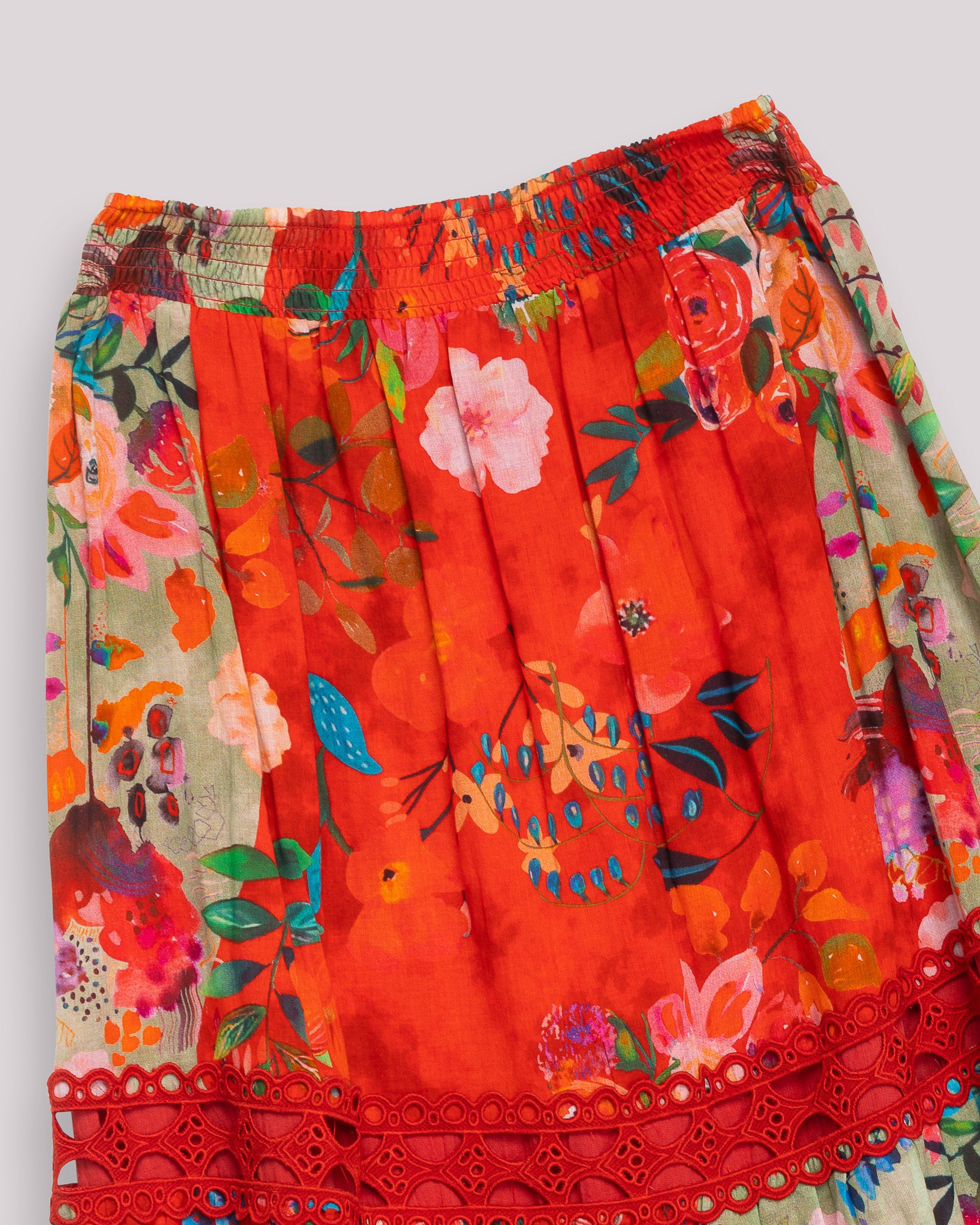 Saia Comprida Floral com Renda e Volume Vermelho-10
