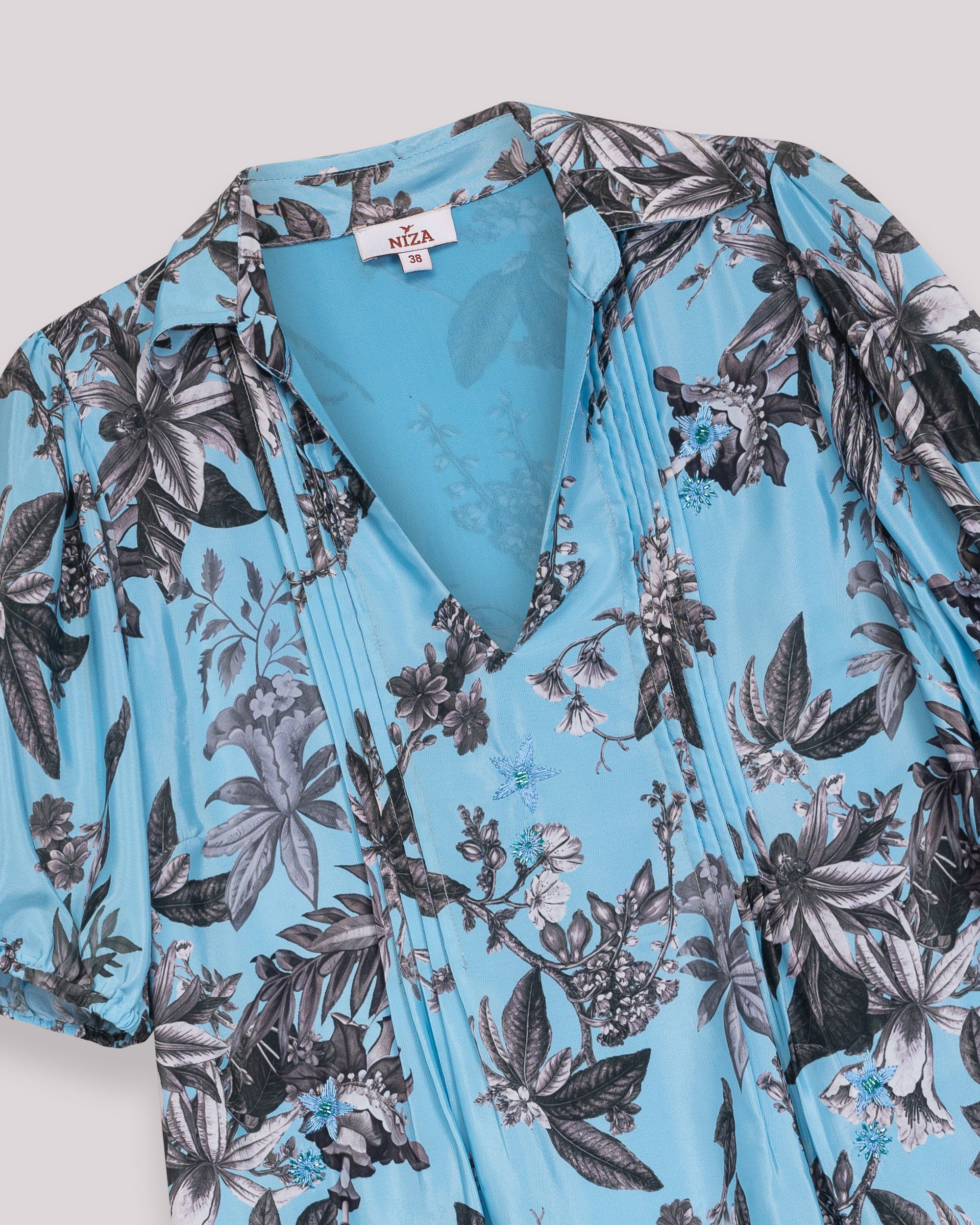 Vestido Curto com Corte a Direito Estampado com Decote em V e Manga Curta Azul-6