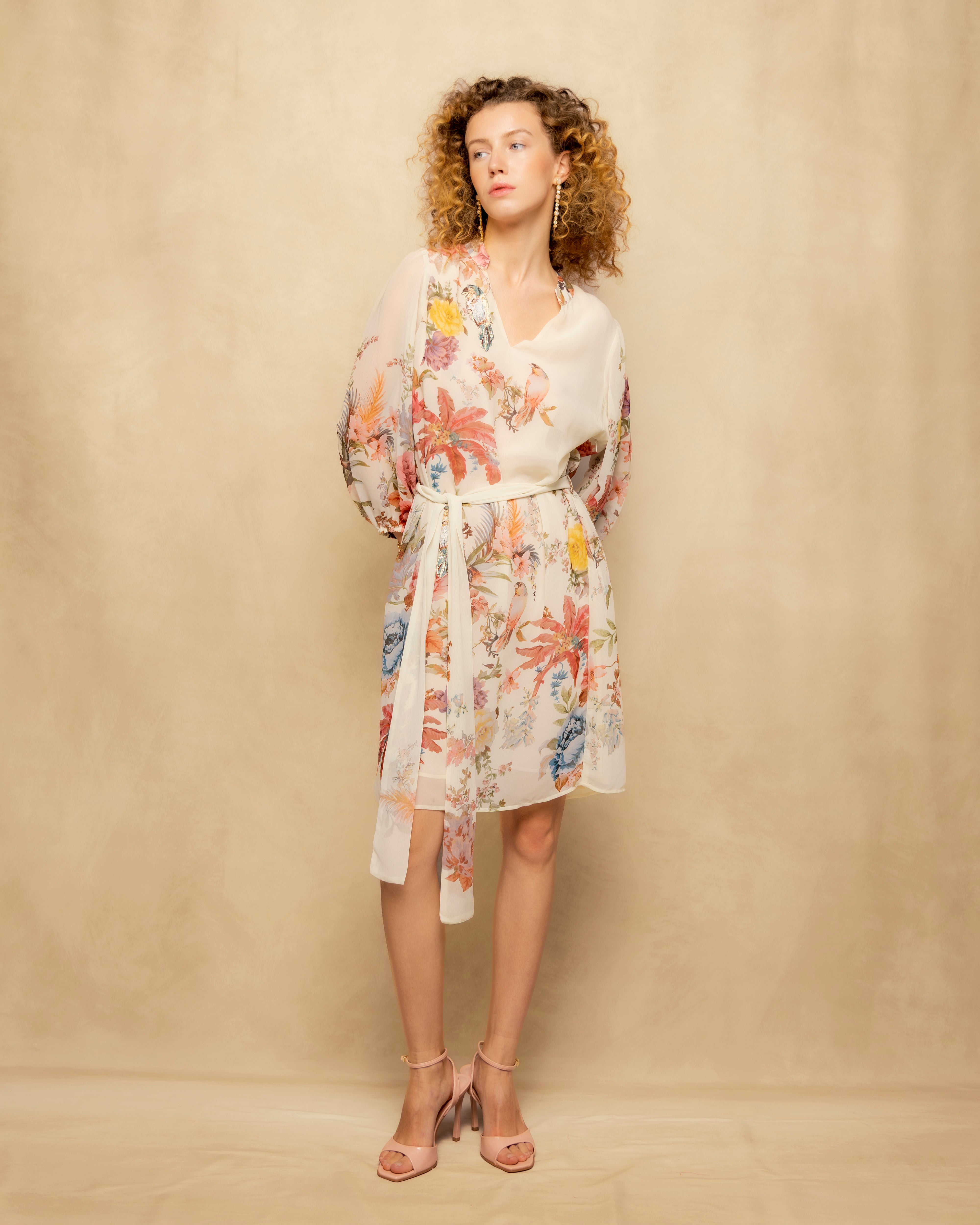 Vestido Curto com Estampado Floral e Manga Abalonada Amarelo-2