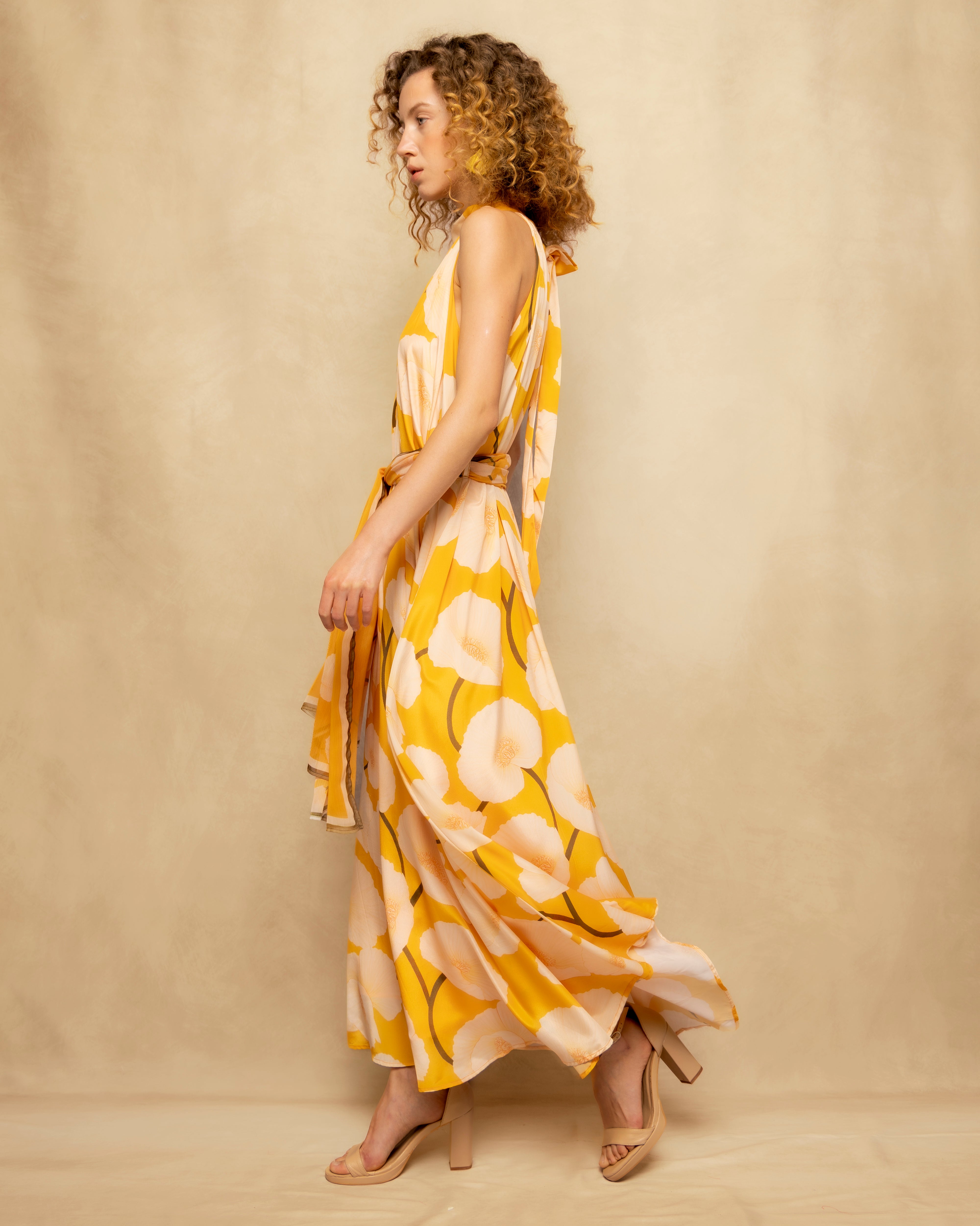 Vestido Comprido com Estampado Floral Maxi Amarelo-9