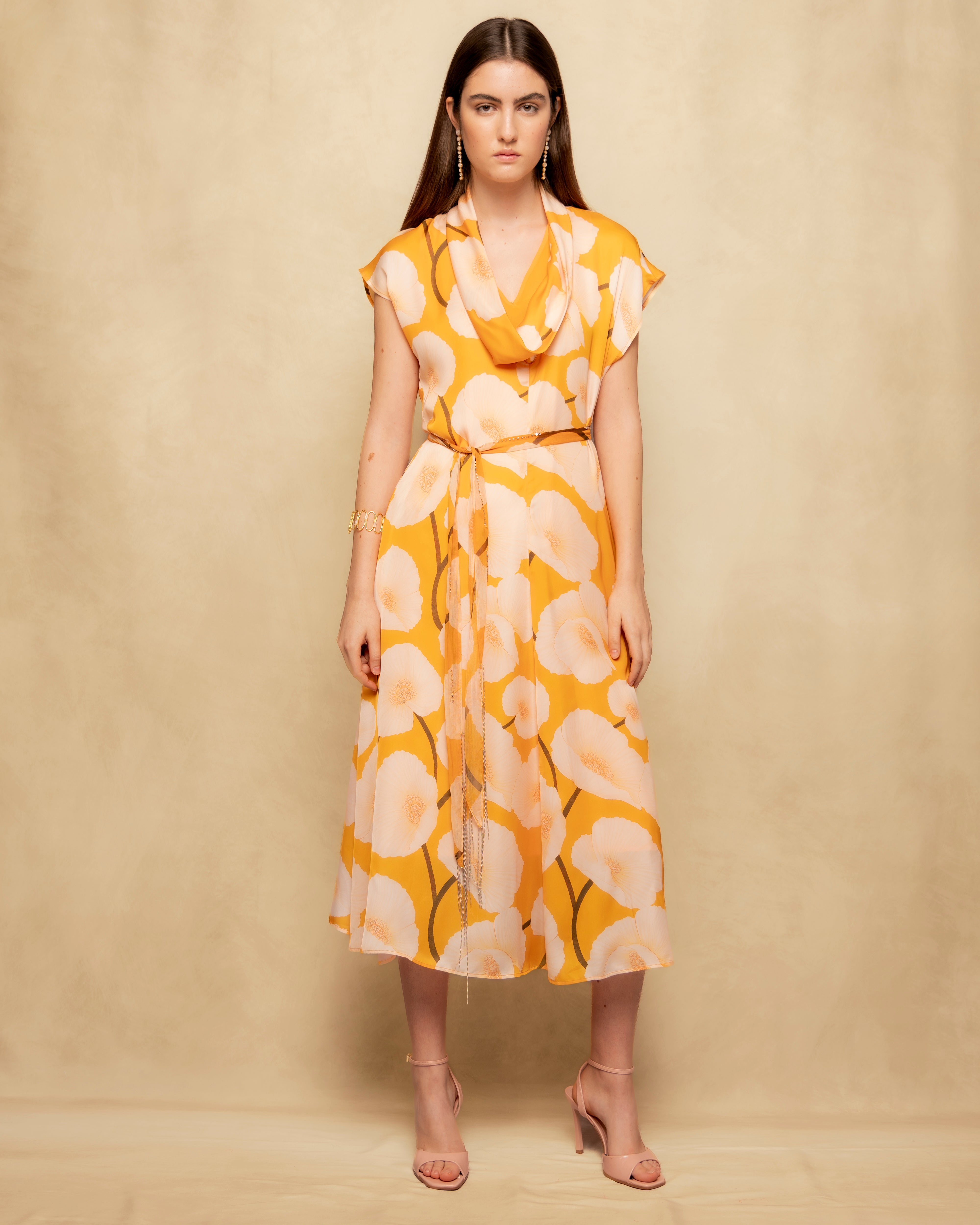 Imagem 0 de Vestido Comprido Cruzado com Cinto e Estampado Floral Maxi
