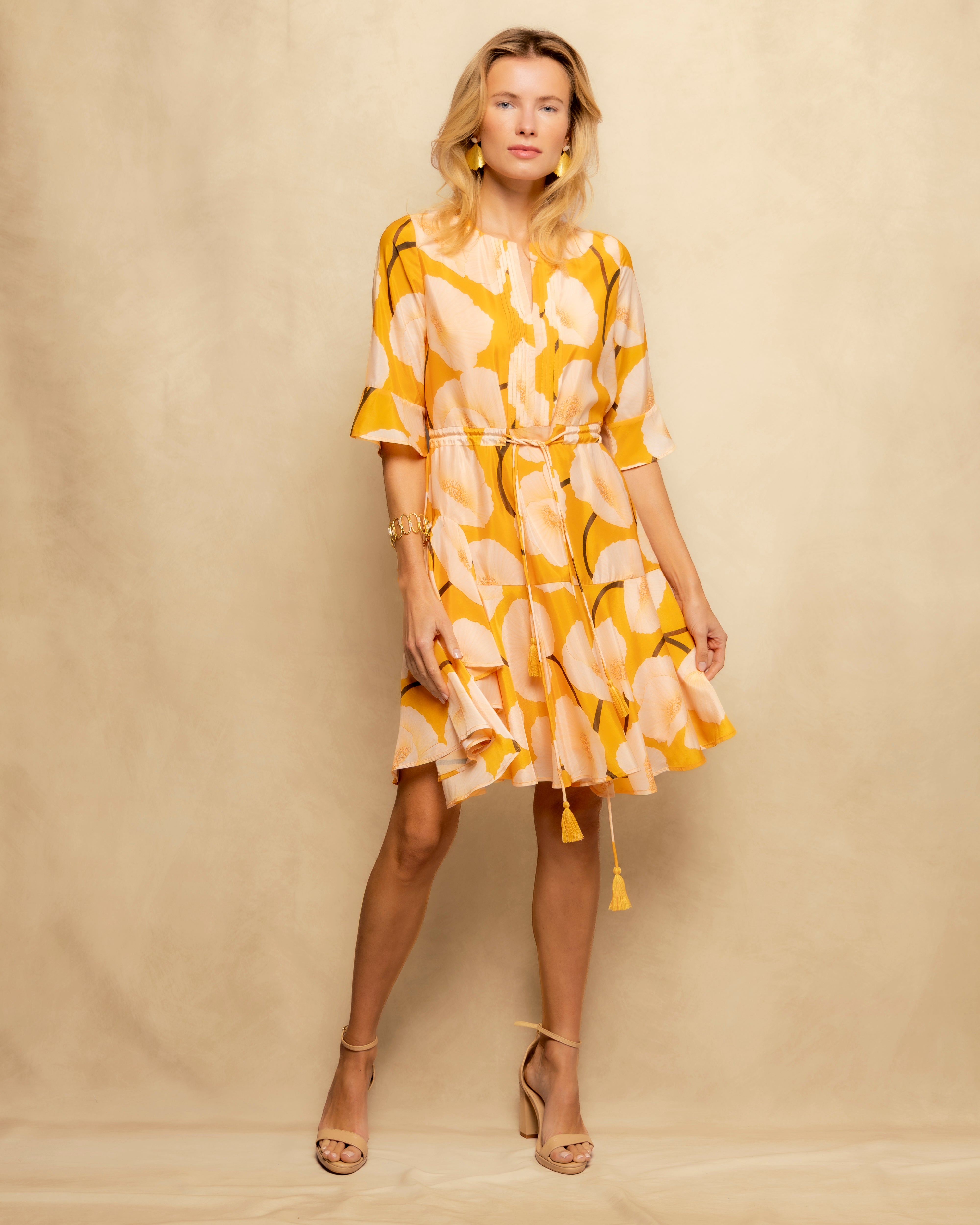 Vestido Curto com Manga Folho e Estampado Floral Maxi Amarelo-2