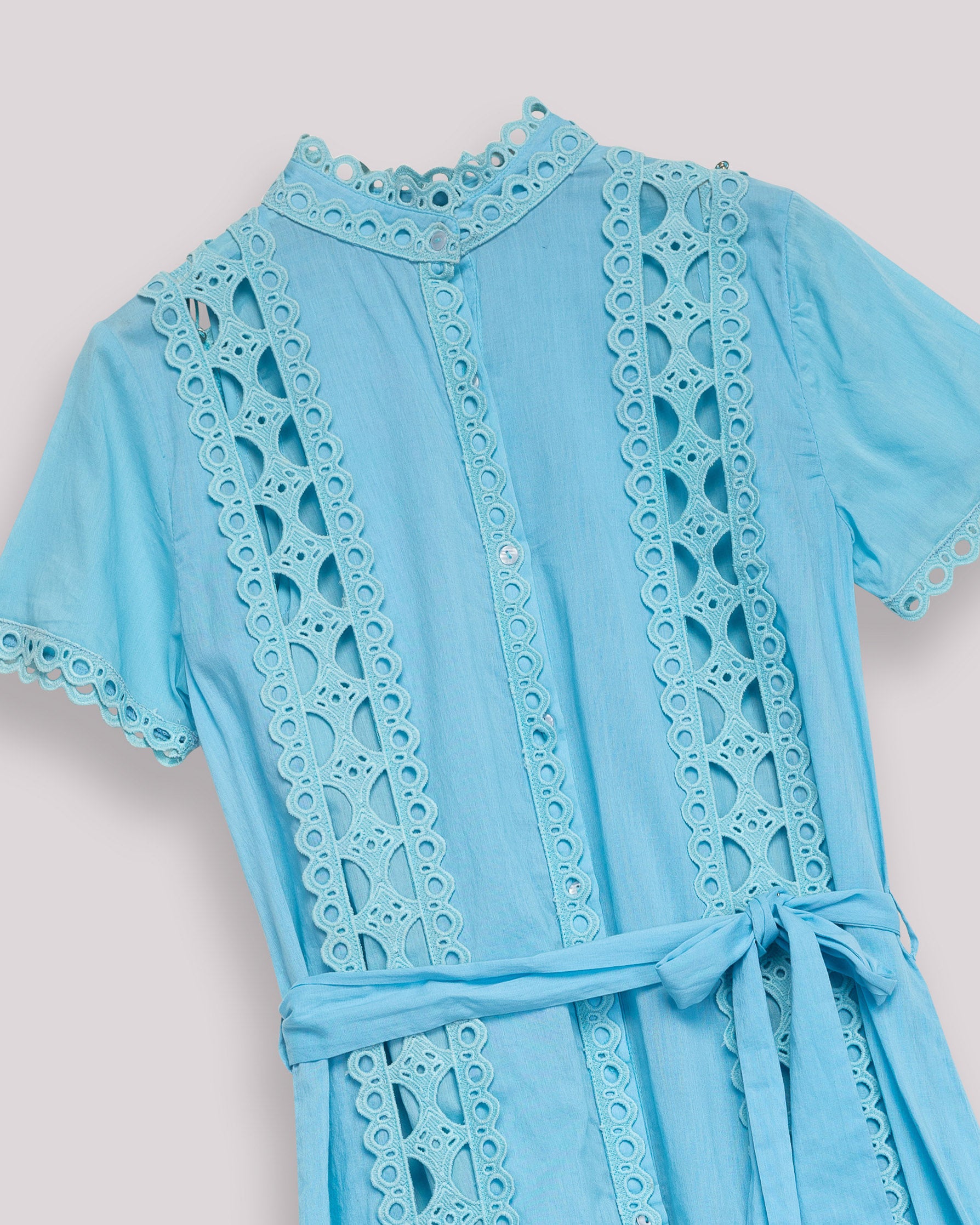 Vestido Midi de Algodão com Renda Perfurada e Cinto Azul-claro-8