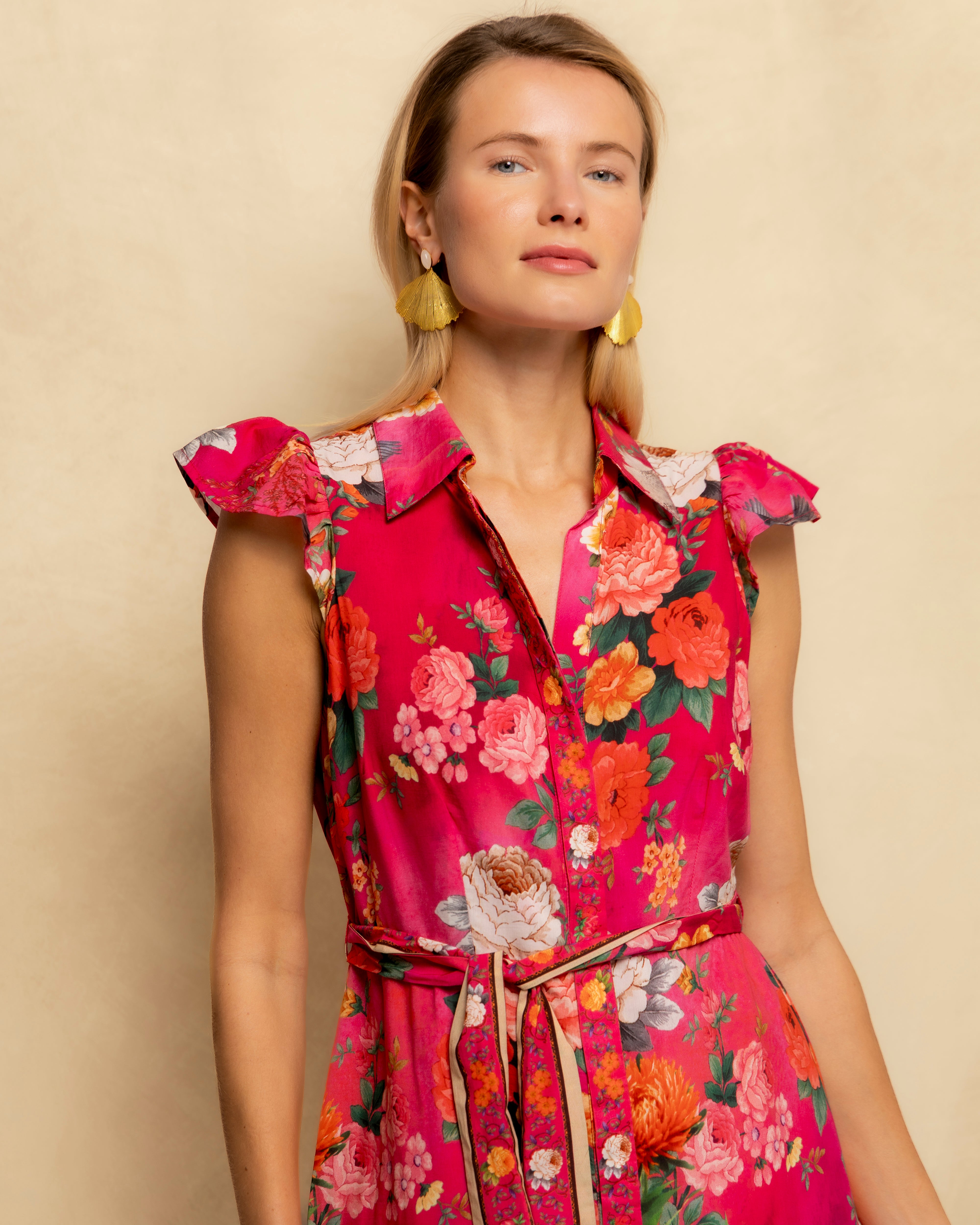 Vestido Midi Estampado Floral com Cinto e Fecho Frontal Rosa-3