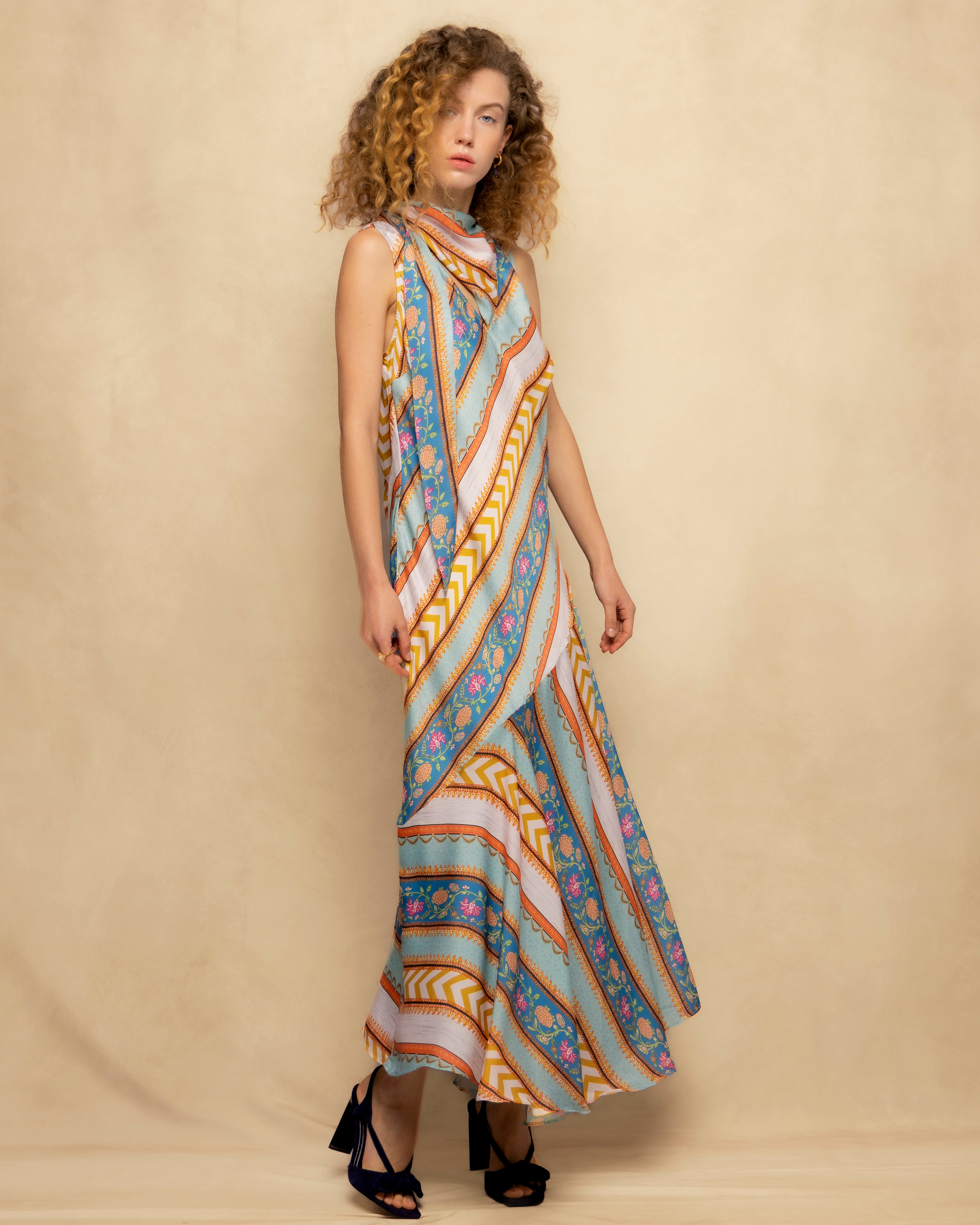 Vestido Comprido sem Mangas com Estampado Geométrico Multicolor-3