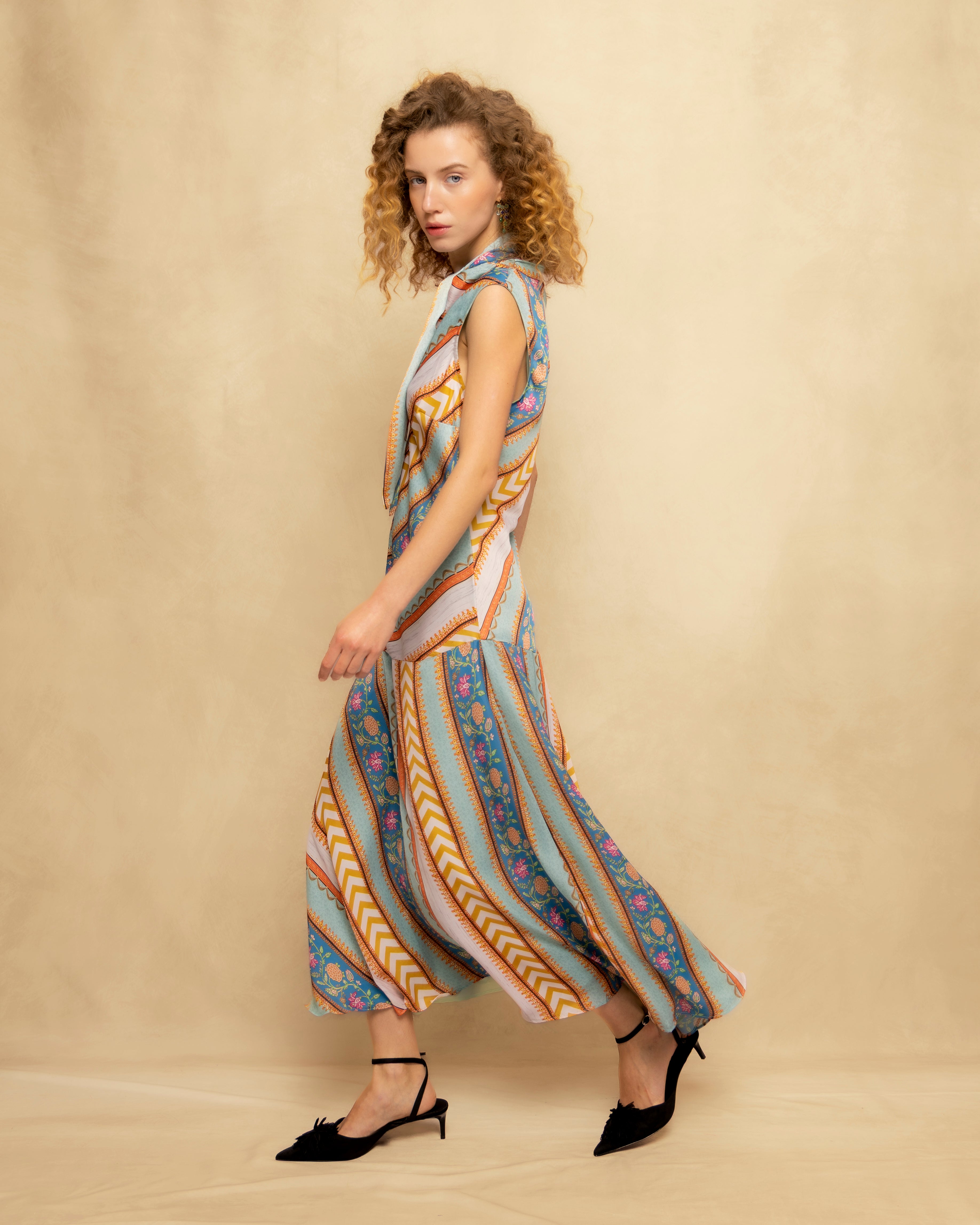 Vestido Comprido sem Mangas com Estampado Geométrico Multicolor-7