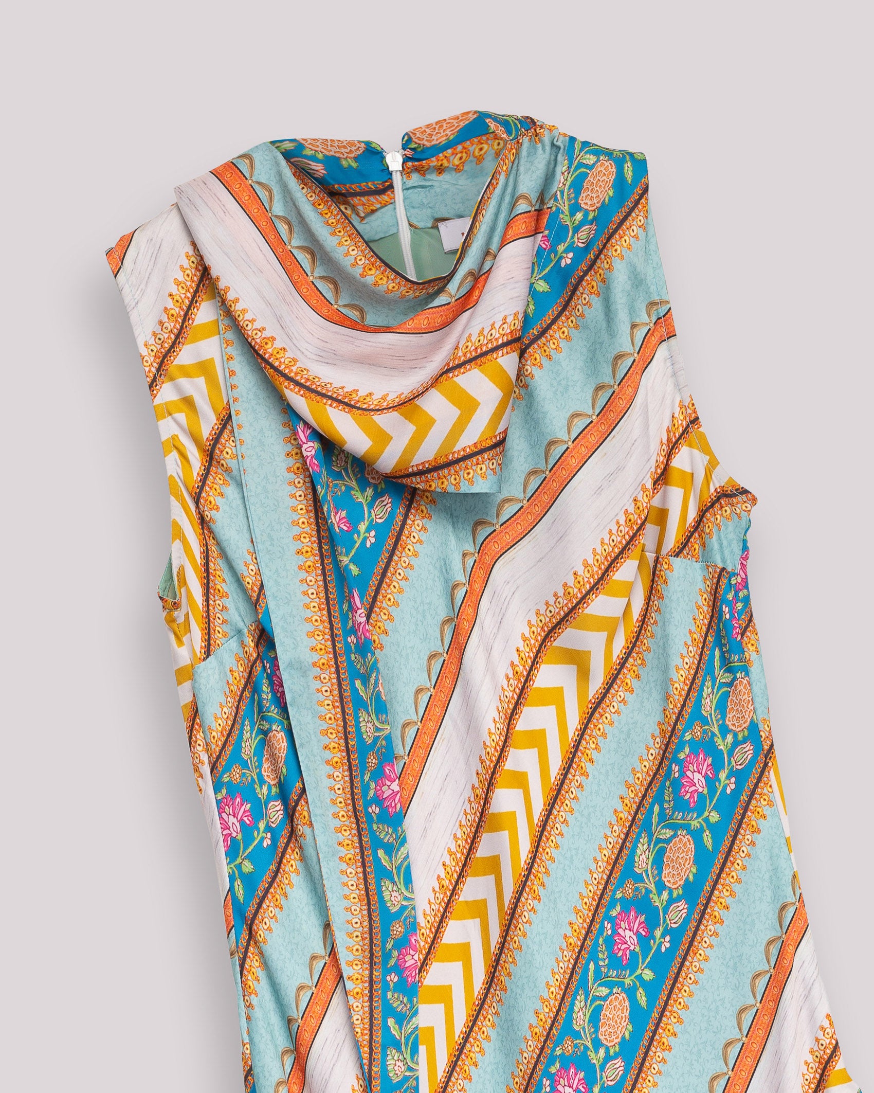 Vestido Comprido sem Mangas com Estampado Geométrico Multicolor-9