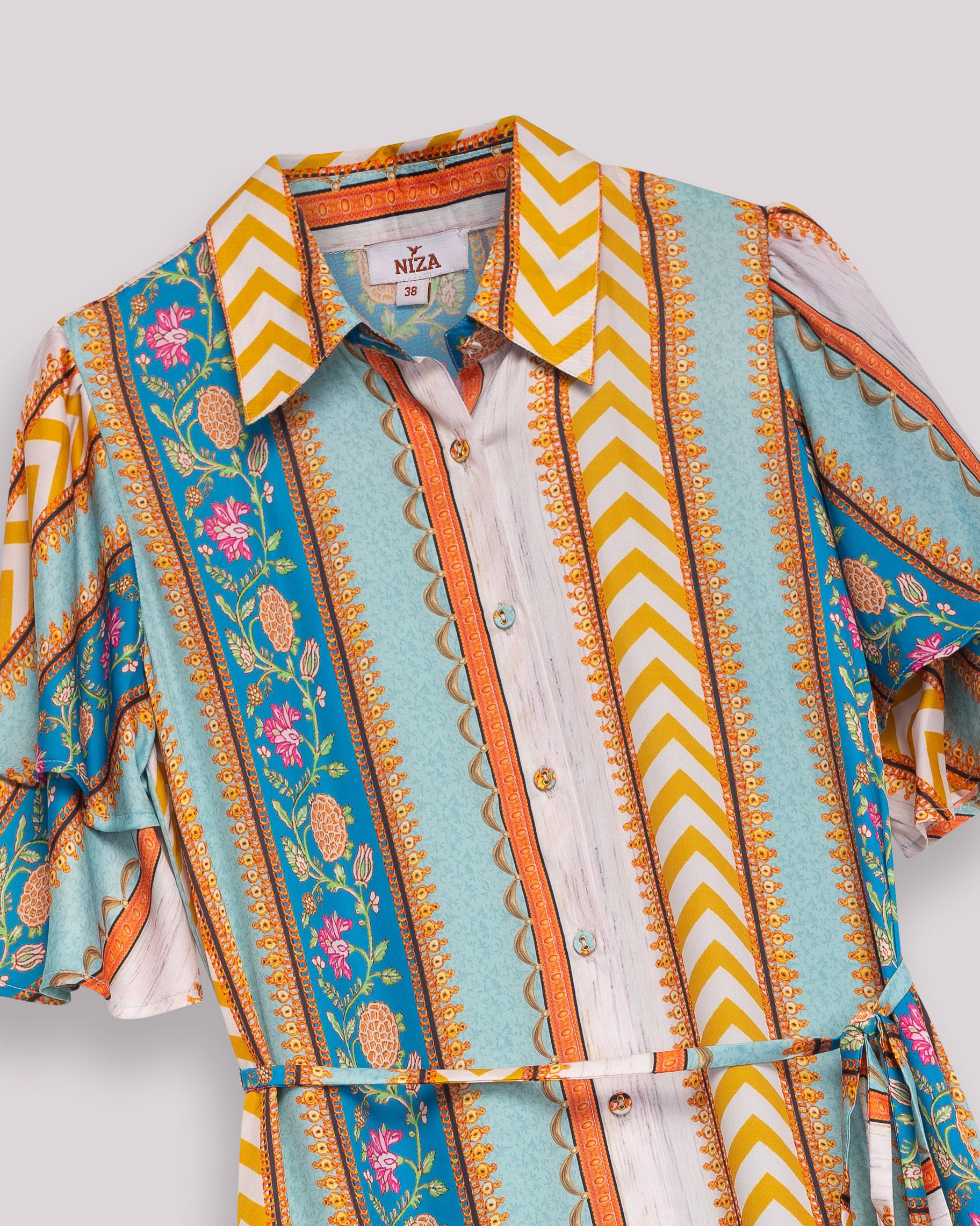 Vestido Curto Tipo Camisa com Folhos e Cinto Multicolor-7