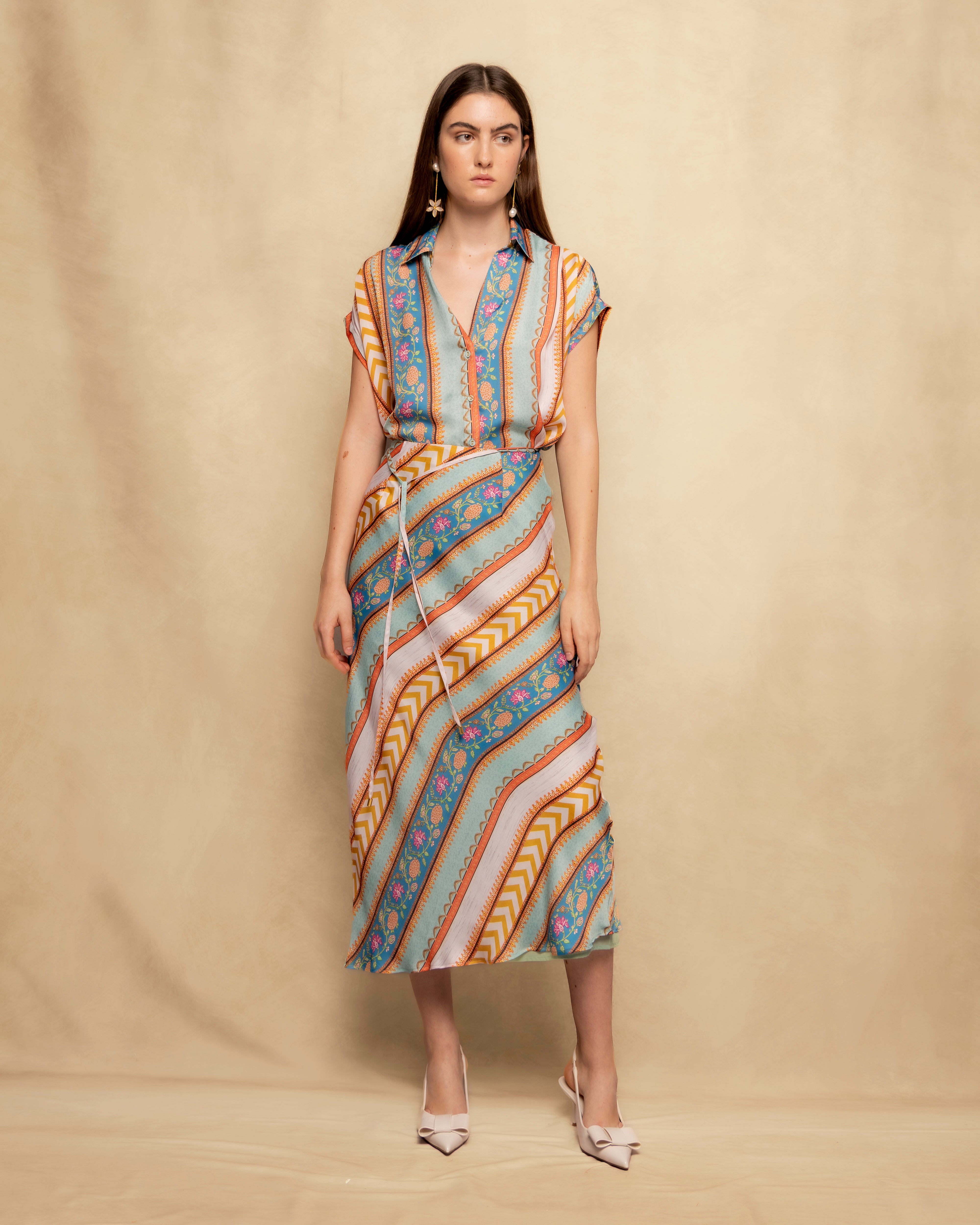 Saia Midi Estampada com Corte Evasé Azul-claro-7