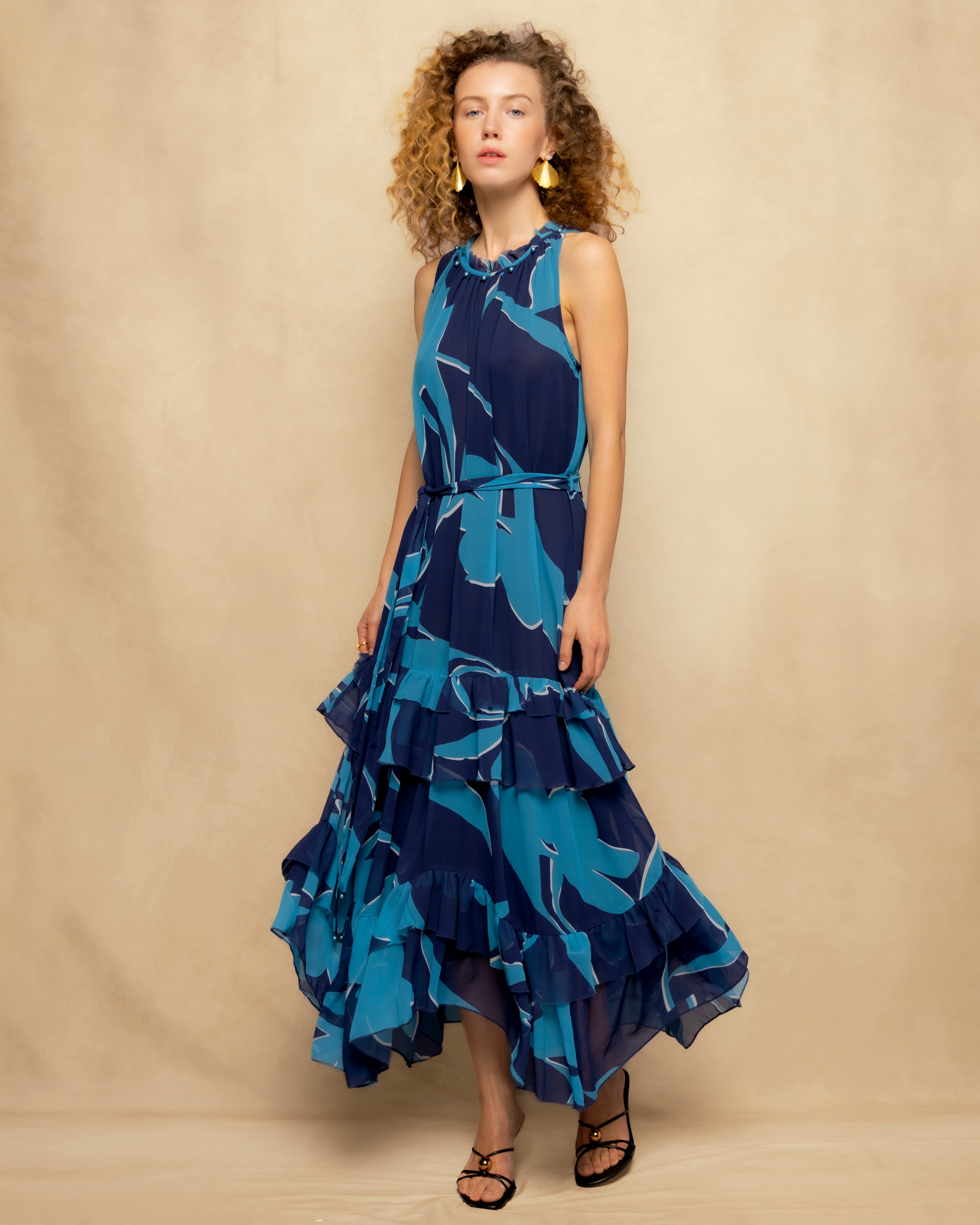 Imagem 0 de Vestido Comprido Fluido sem Mangas com Folho Escalonado