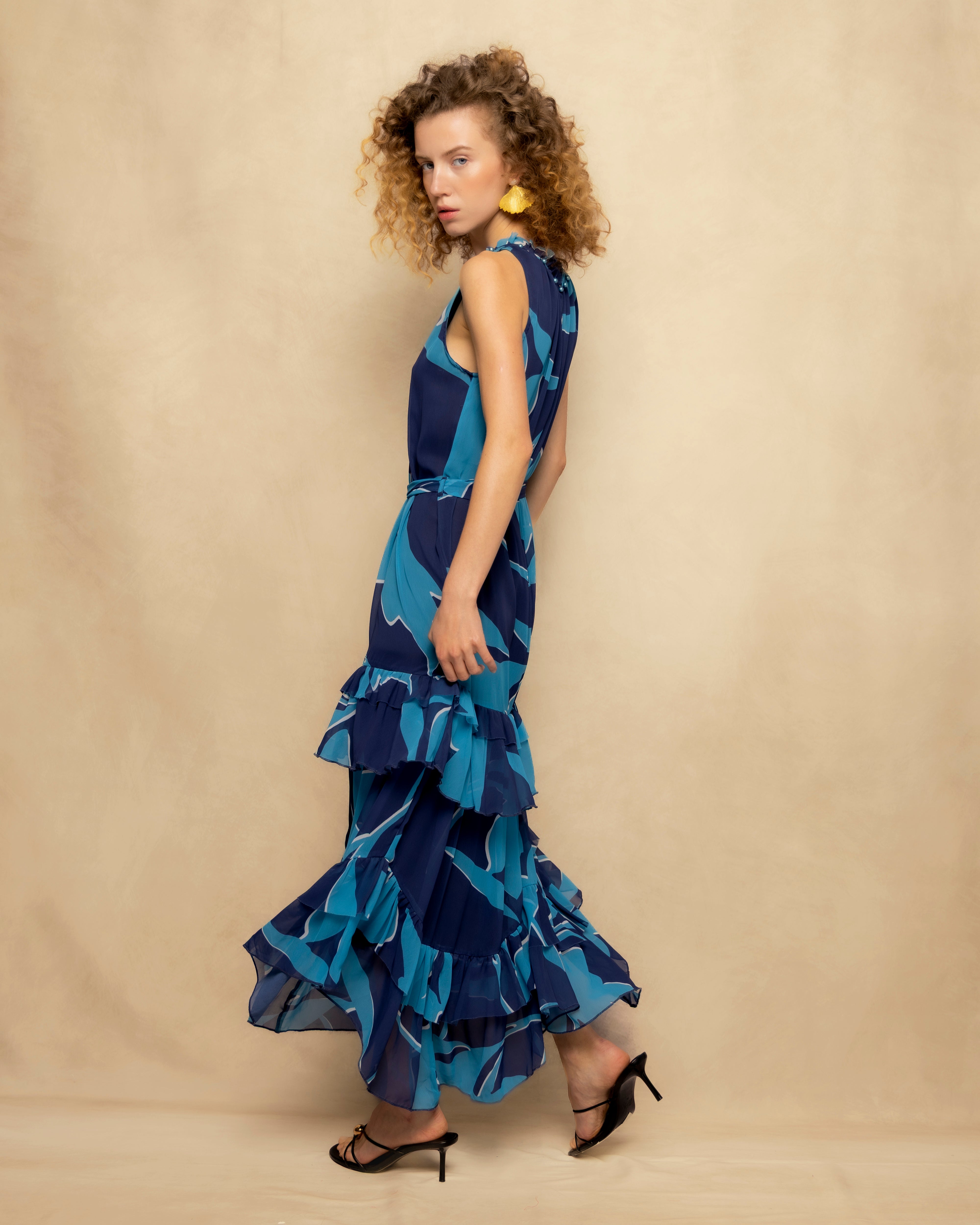 Vestido Comprido Fluido sem Mangas com Folho Escalonado Azul-claro-7