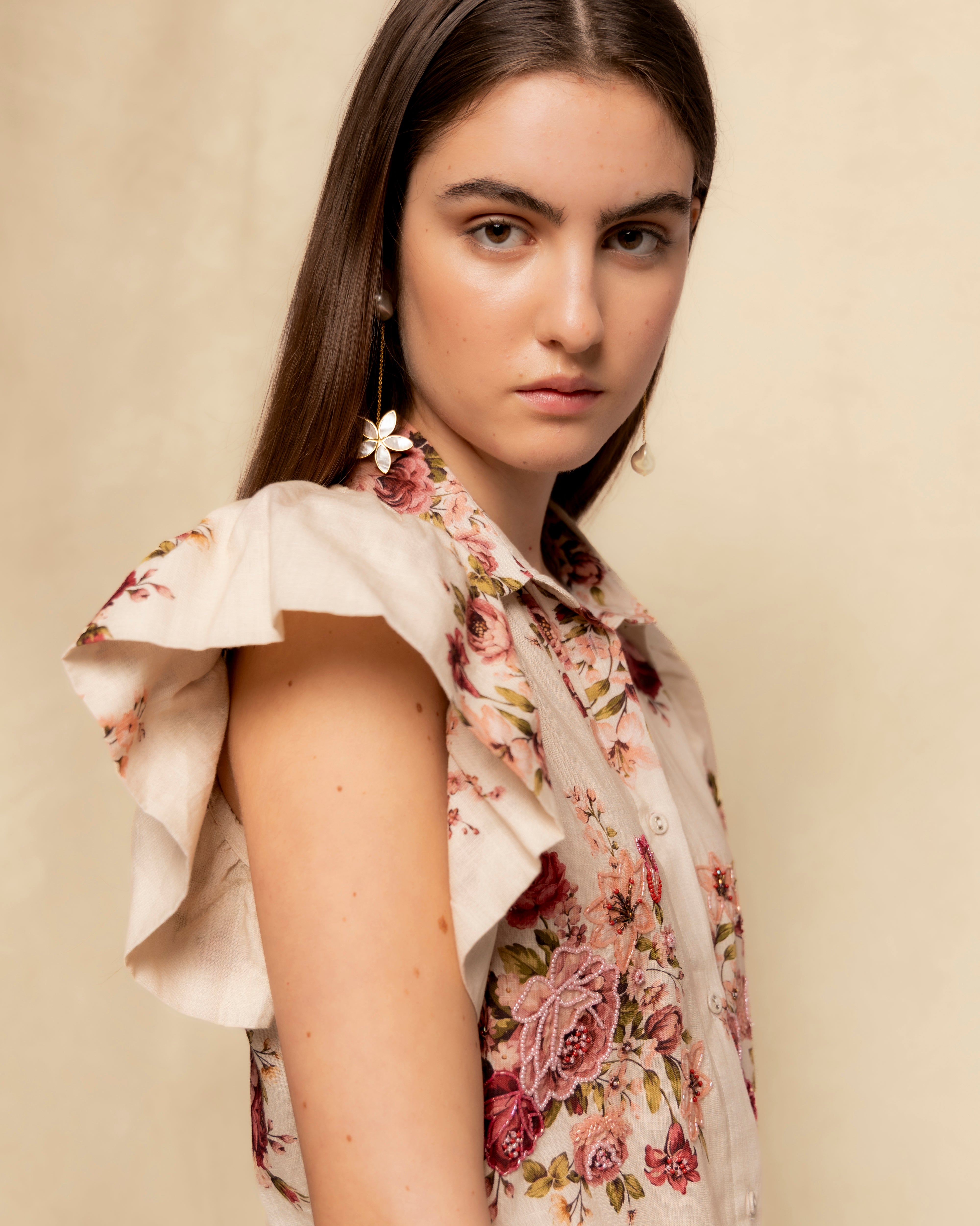 Blusa Romântica com Estampado Floral e Manga Curta com Folho Branco-6