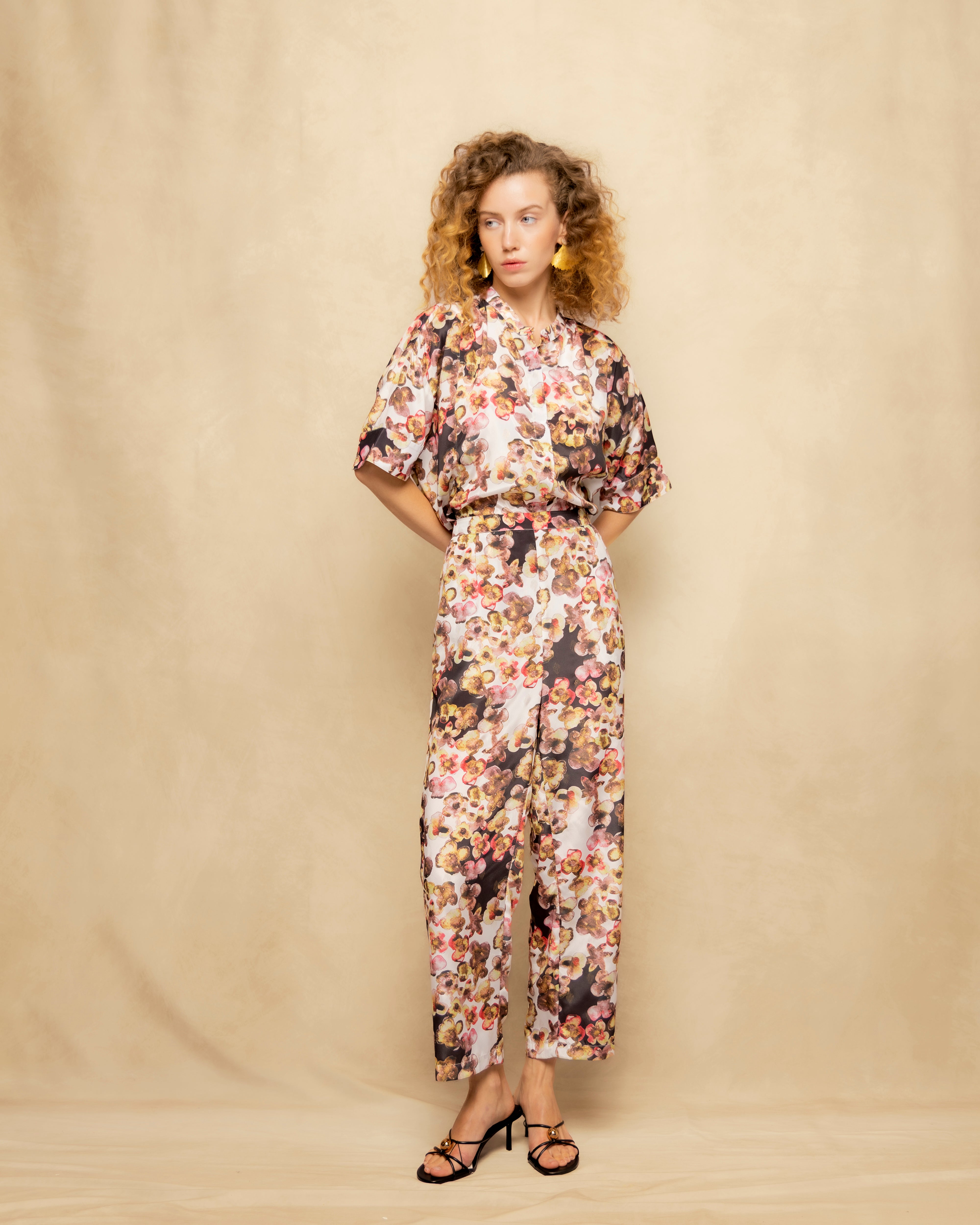 Imagem 0 de Calças com Estampado de Corte a Direito