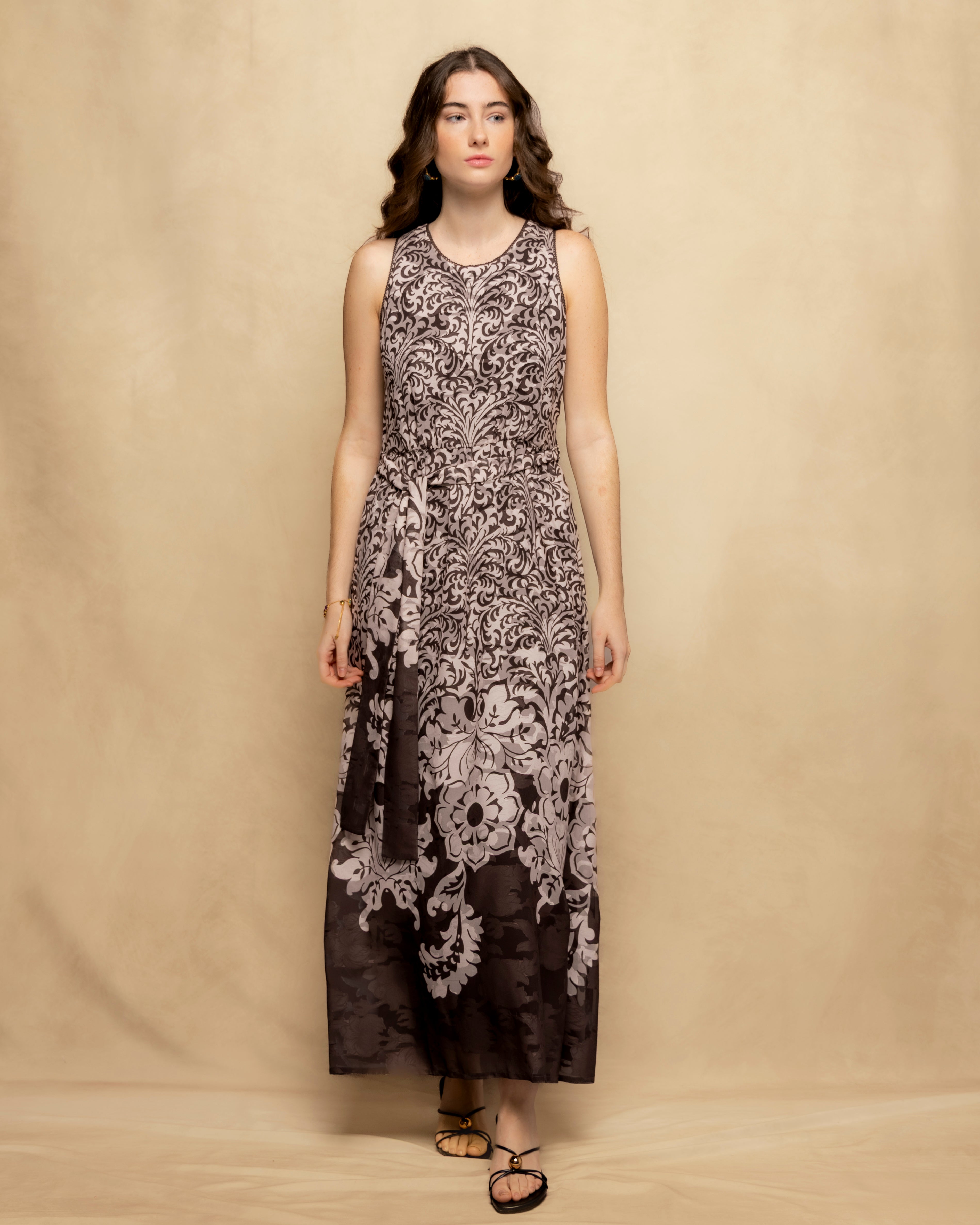 Vestido Comprido sem Mangas com Estampado Ornamental e Cinto Bege-3