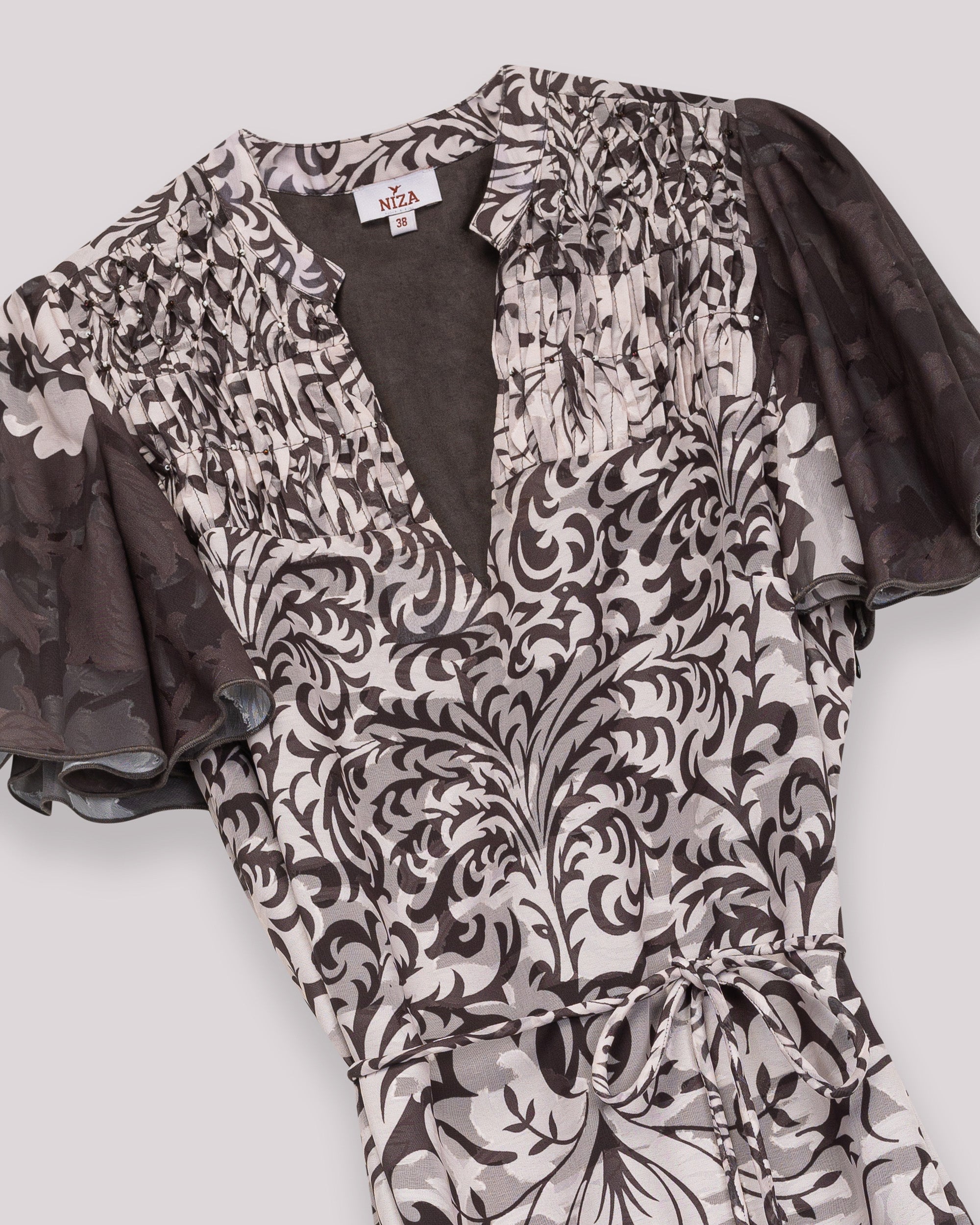 Vestido Curto com Manga Curta de Gase e Laçada Lateral Bege-8