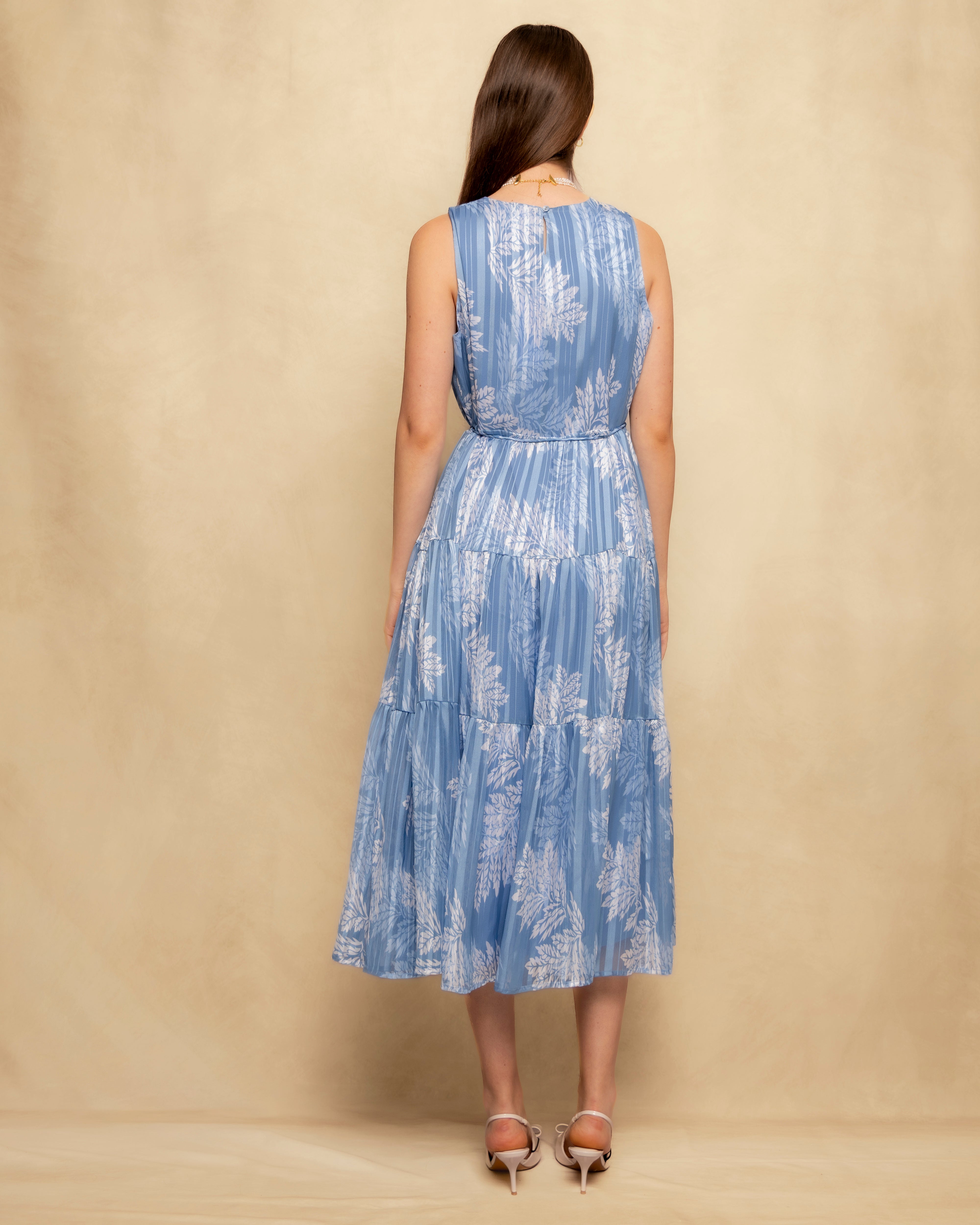Vestido Comprido Estampado sem Mangas com Cinto Azul-3