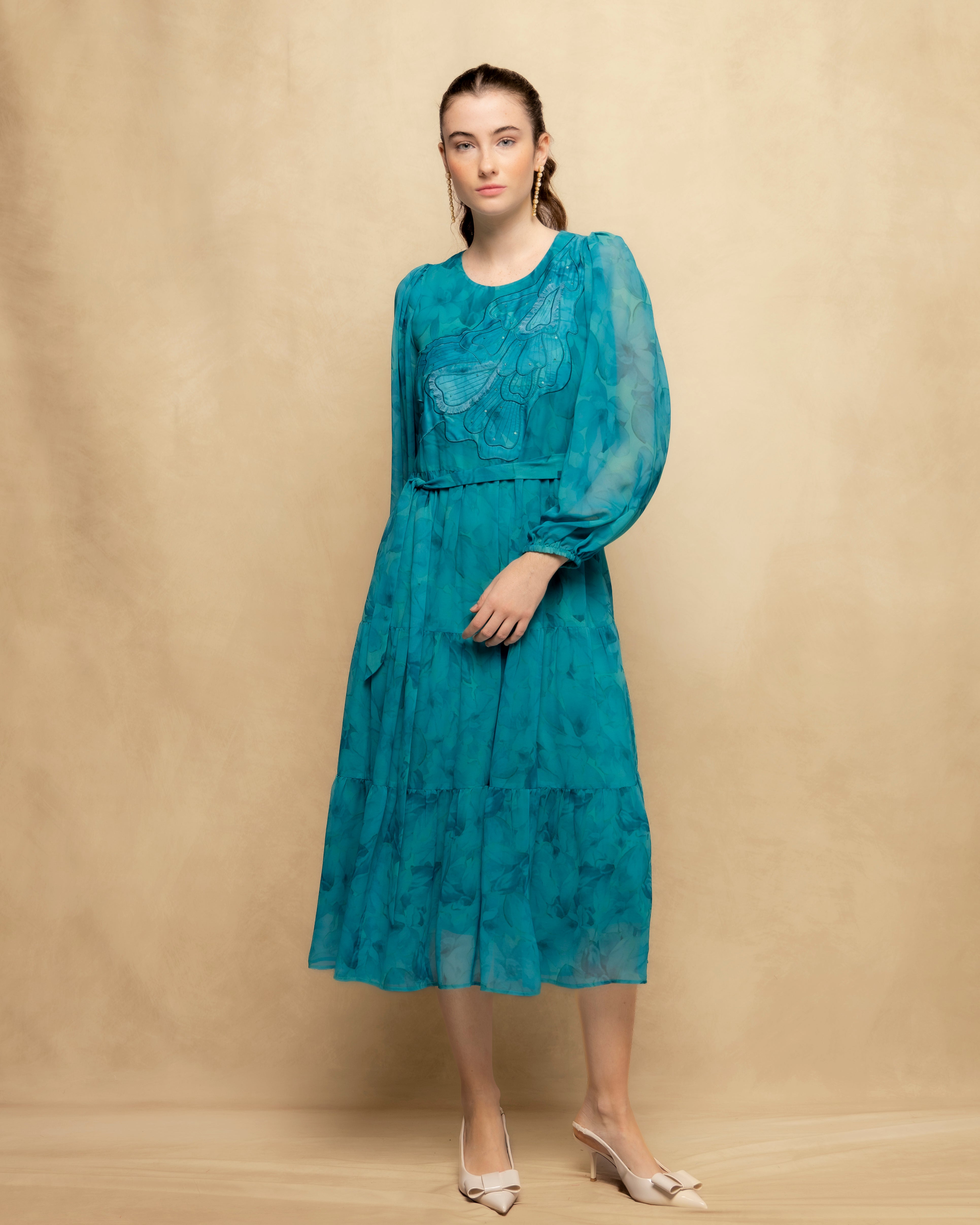 Vestido Midi Vaporoso com Bordado Frontal Turquesa-3