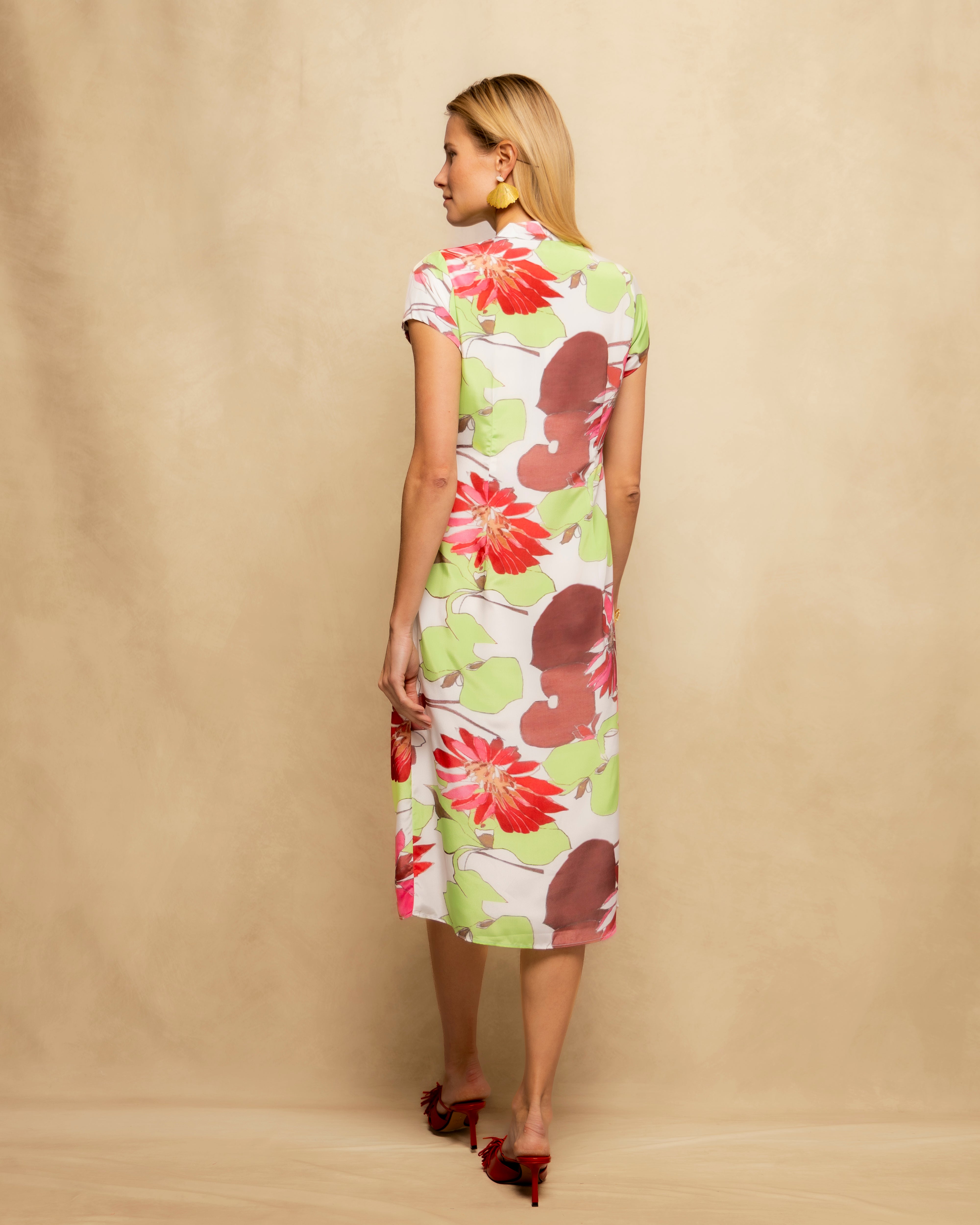 Vestido Midi Estampado com Decote em V e Manga Curta Branco-4