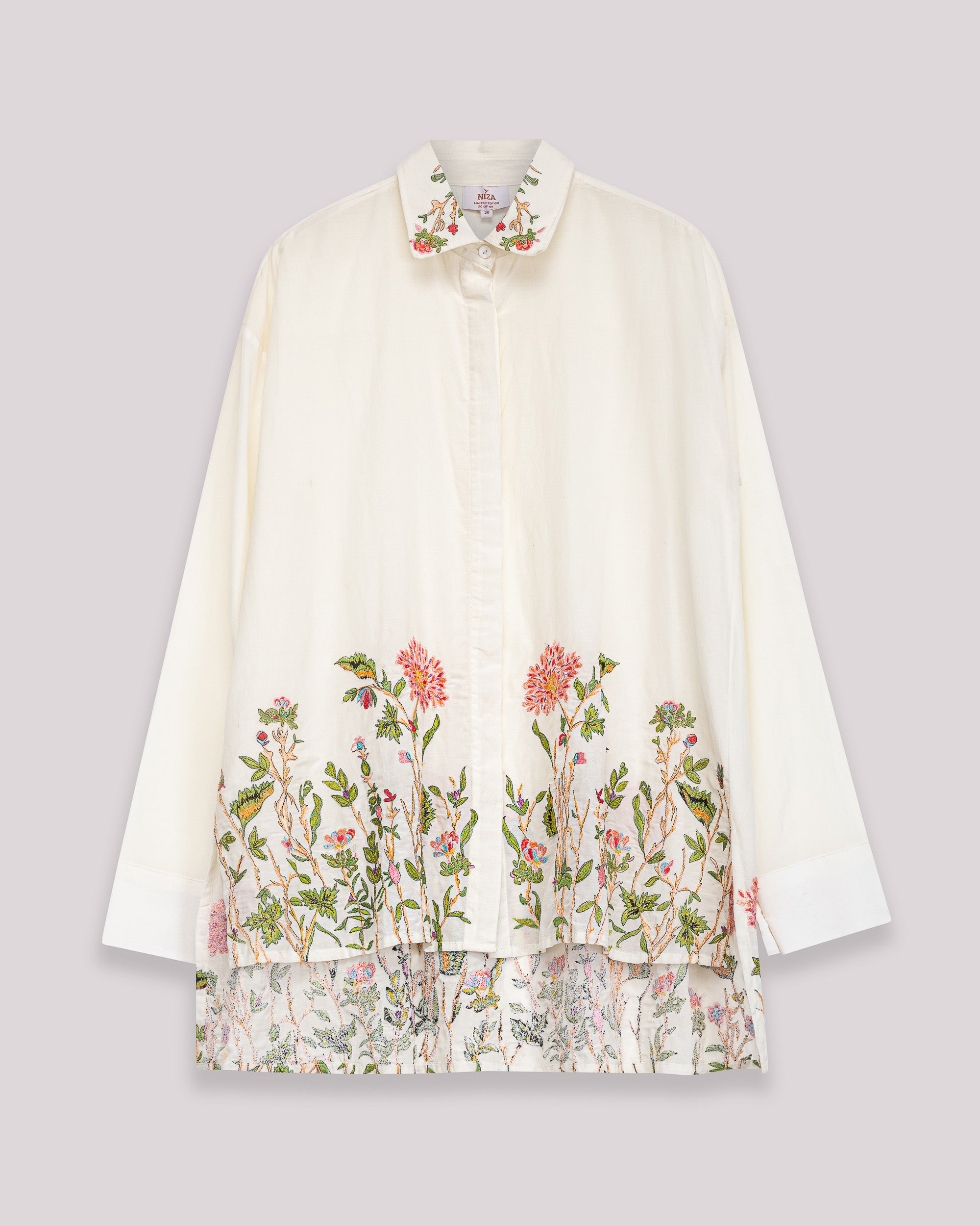 Blusa Comprida com Bordado Floral e Bainha Assimétrica Branco-10