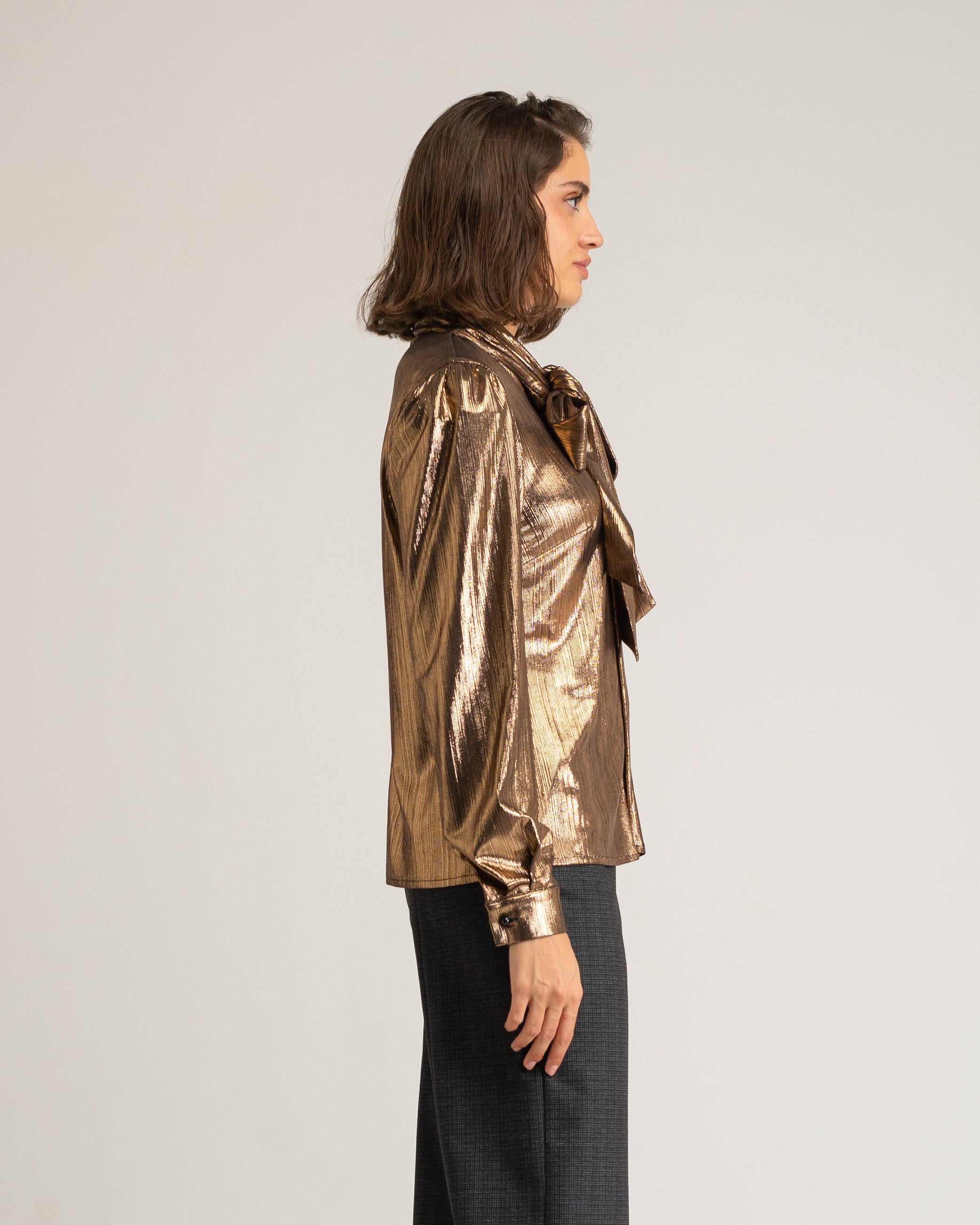 Blusa de Manga Comprida e Nó na Gola Vega Ouro-4