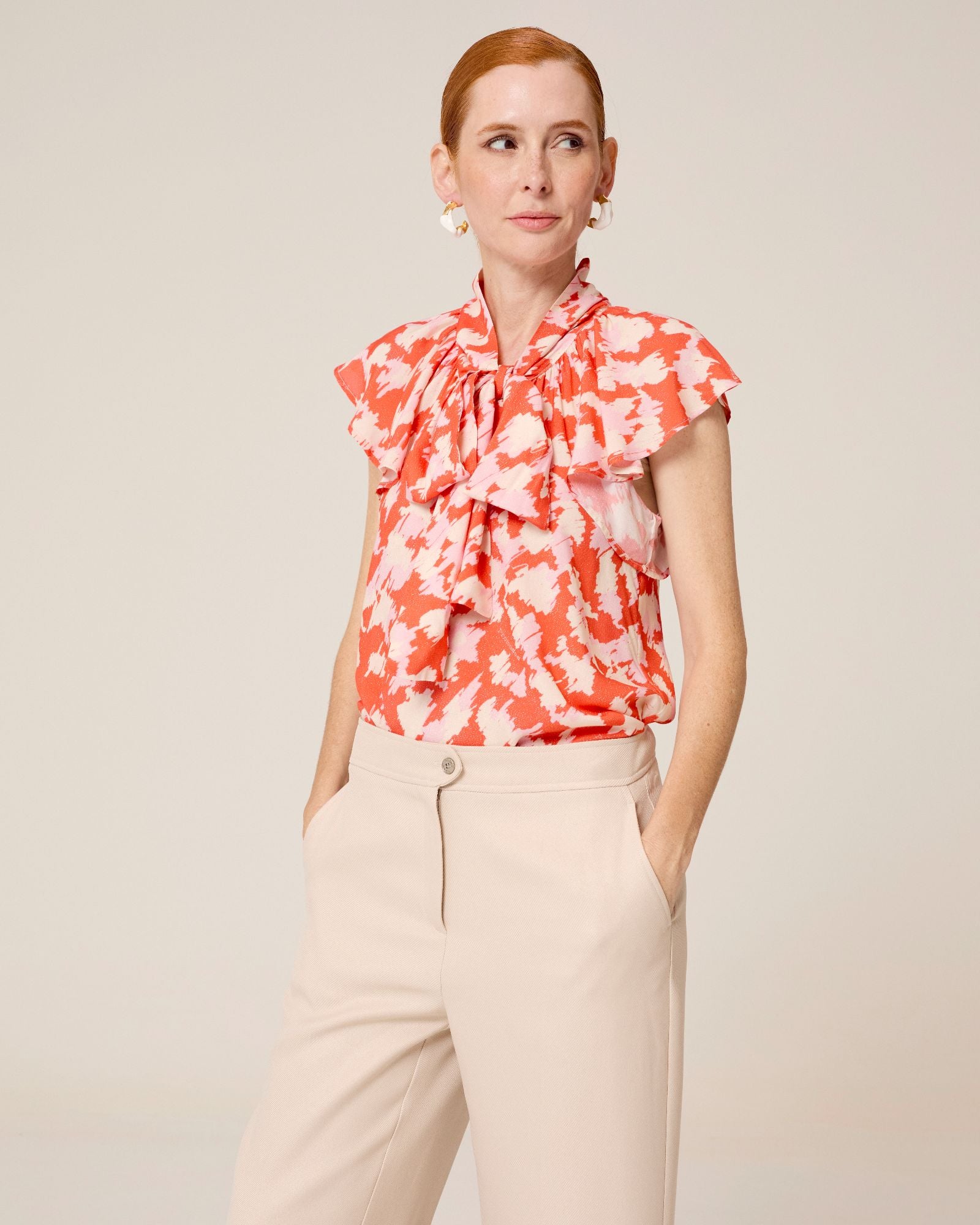 Blusa Zia com Laçada e Folhos Laranja-3
