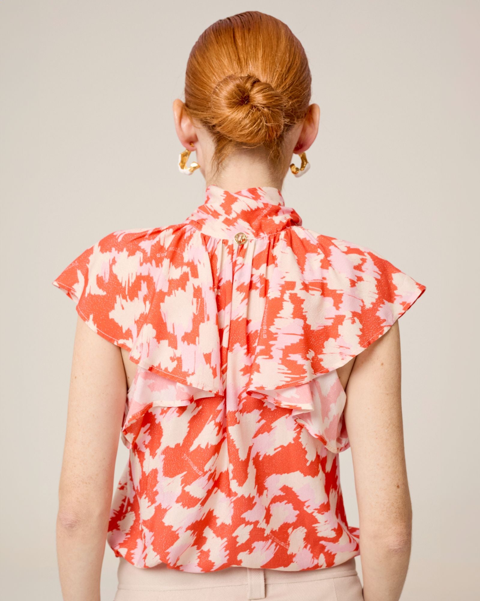 Blusa Zia com Laçada e Folhos Laranja-6