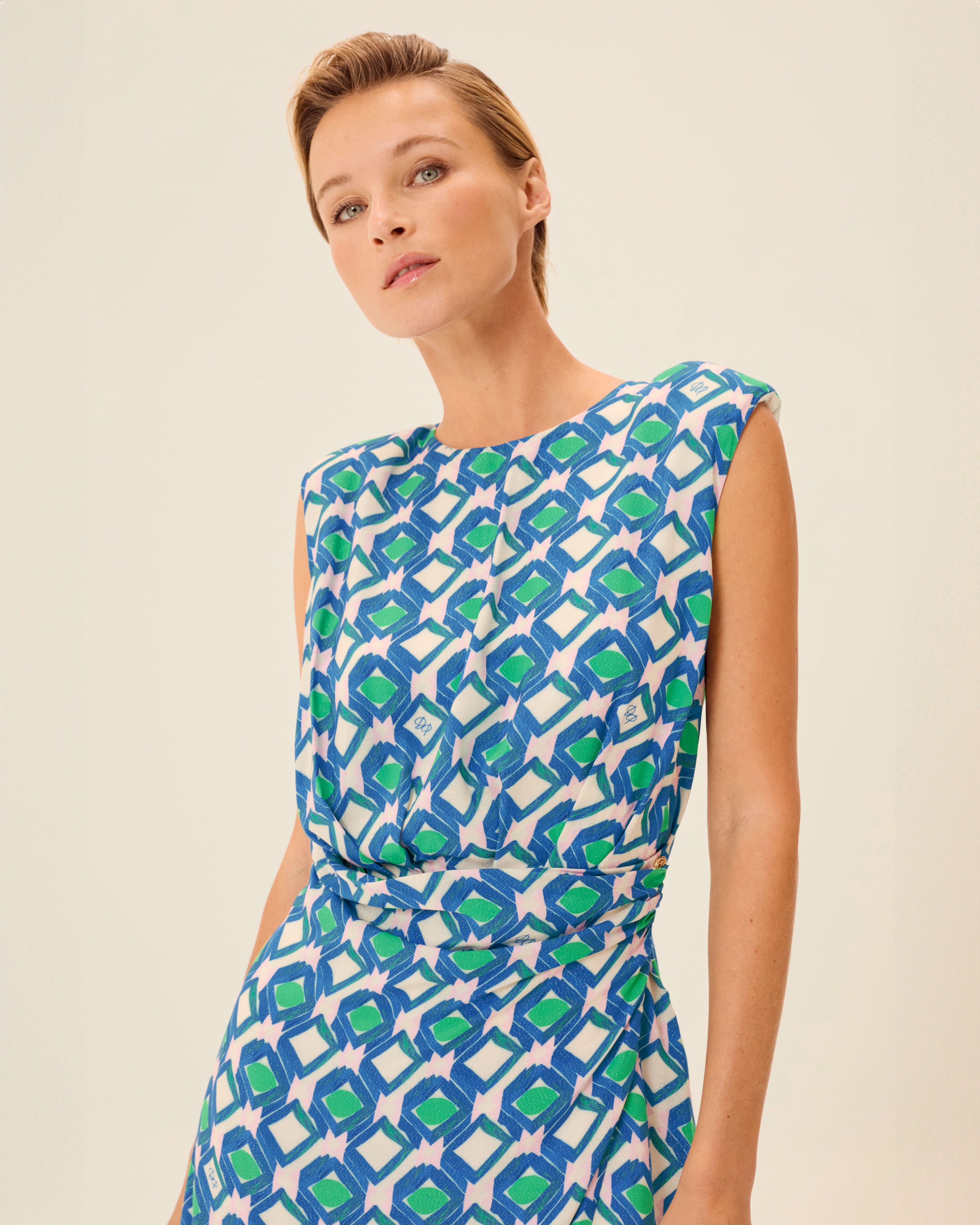 Vestido Midi Eda Estampado com Decote Redondo e Ombreiras Multicolor-3