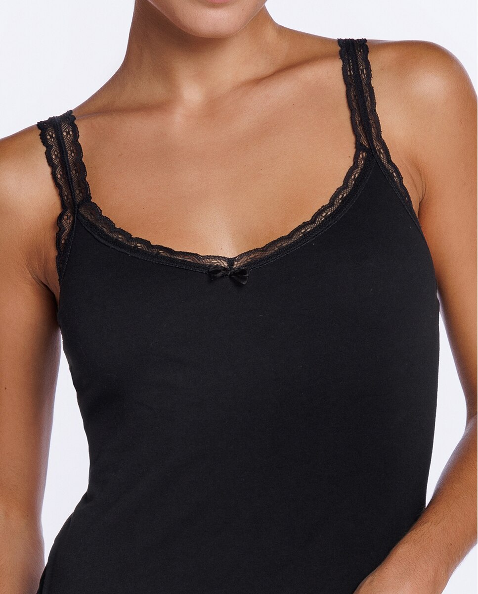 T-shirt de Alças com Renda Preto-3