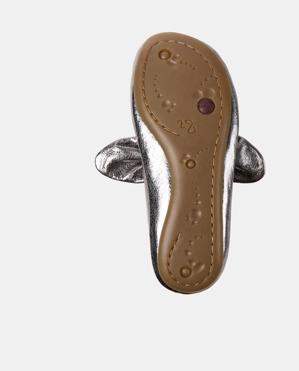 Bailarinas de Pele Right Prata metalizada-4