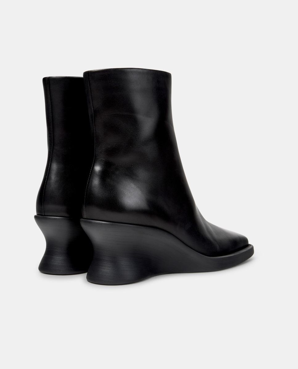 Botins Louise de Pele com Cunha Preto-3