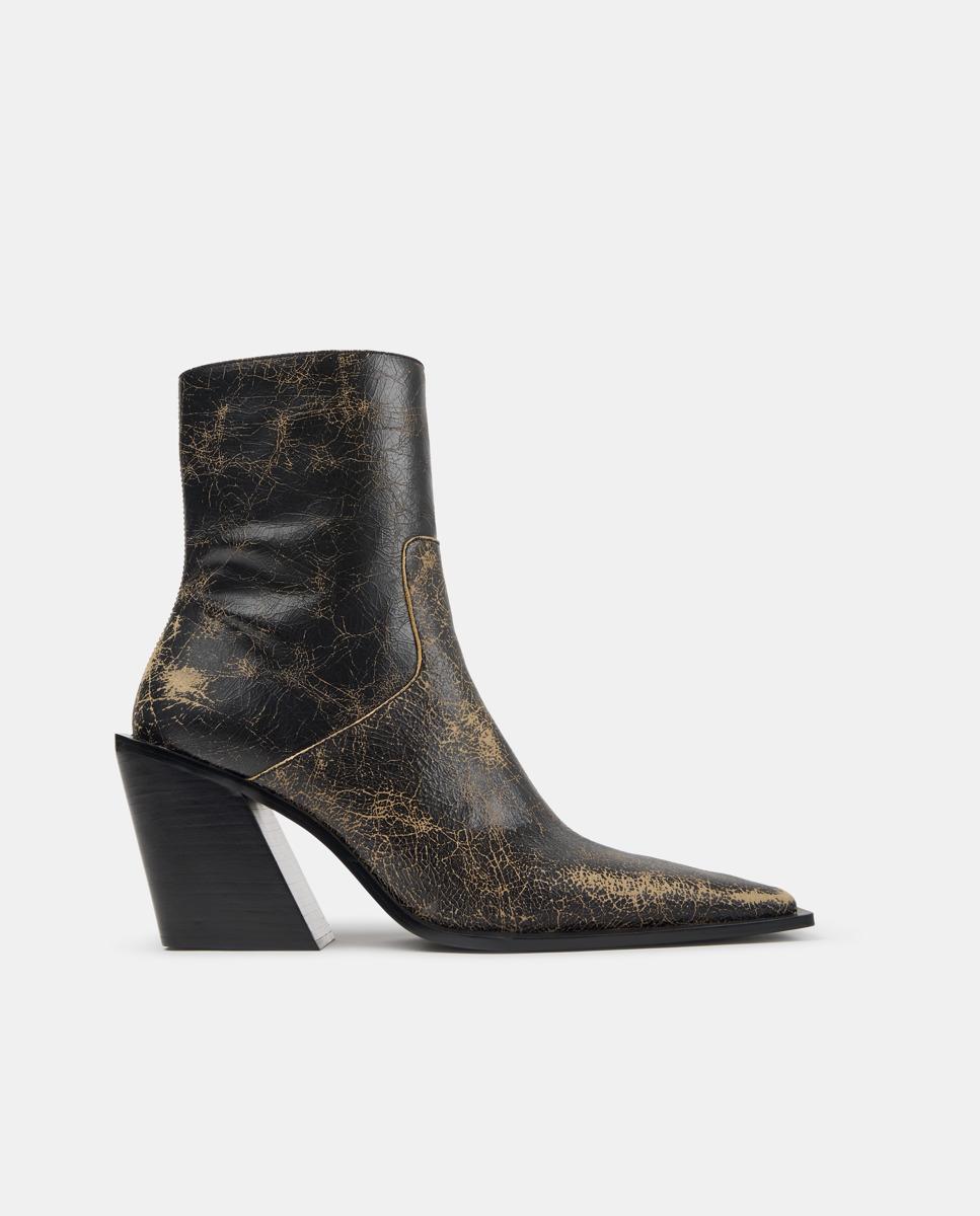Imagem 0 de Botins Estilo Cowboy Escandalo de Pele