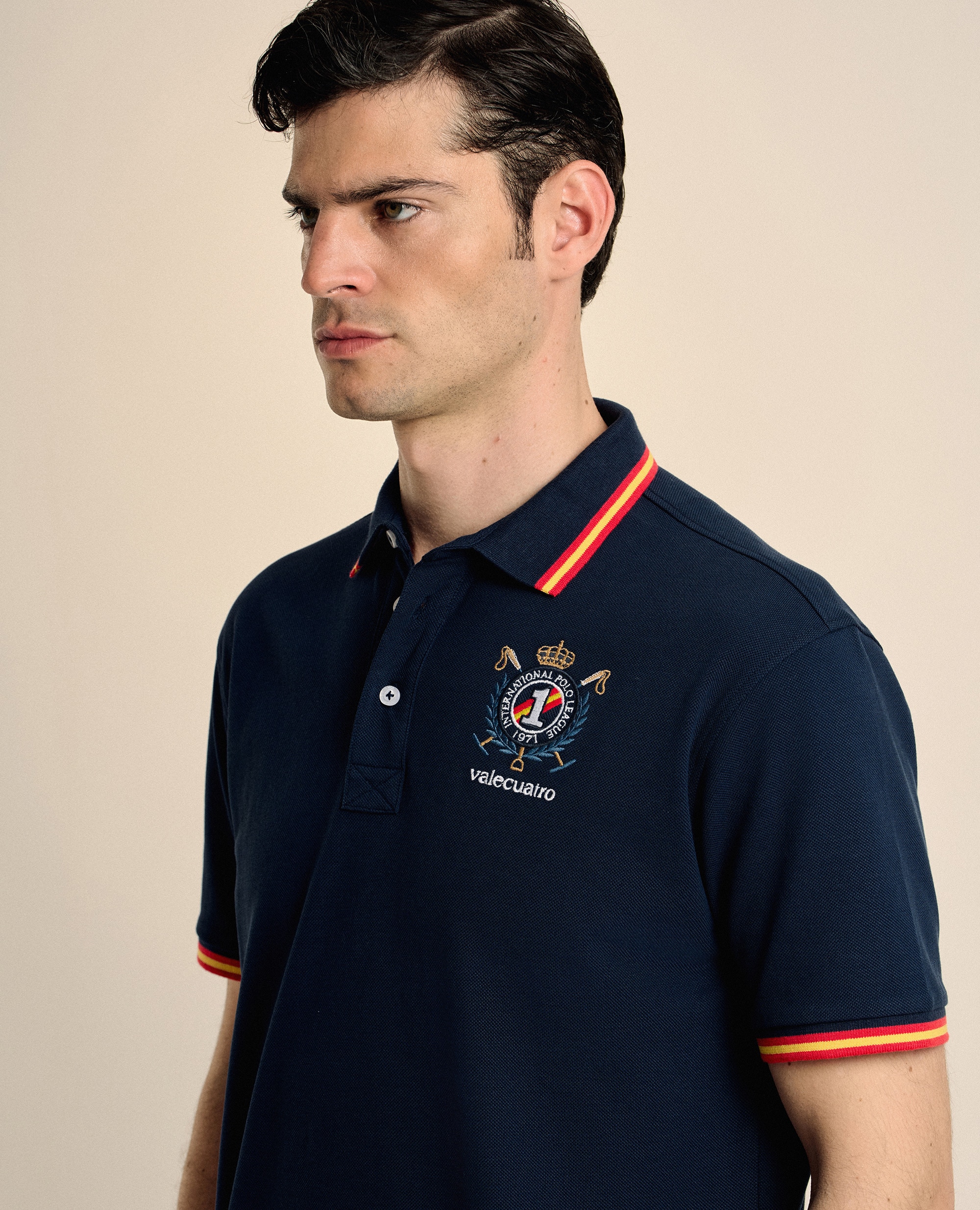 Polo de Piqué Corte Classic de Manga Curta Azul-marinho-3