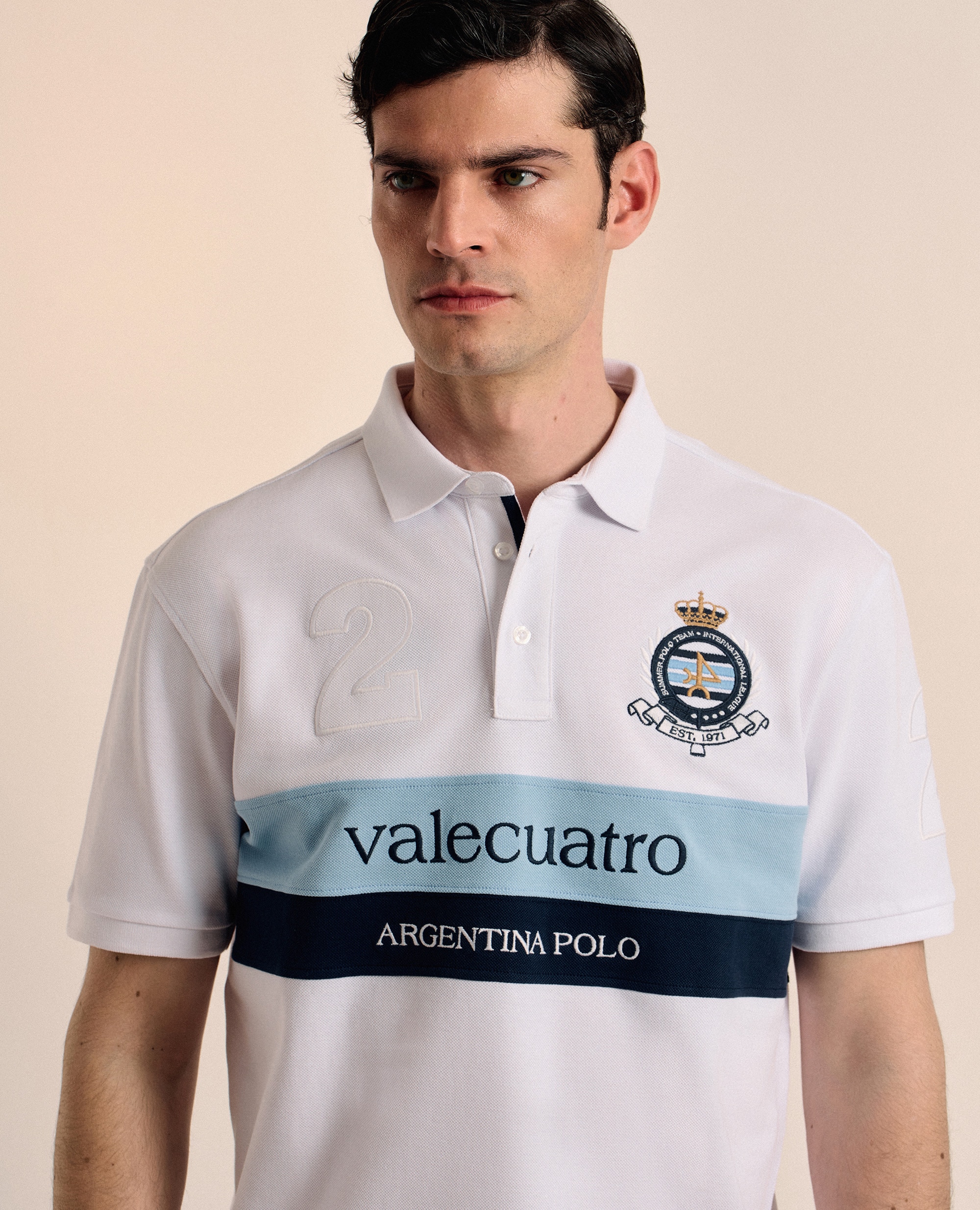 Polo de Piqué Corte Classic de Manga Curta Branco-3