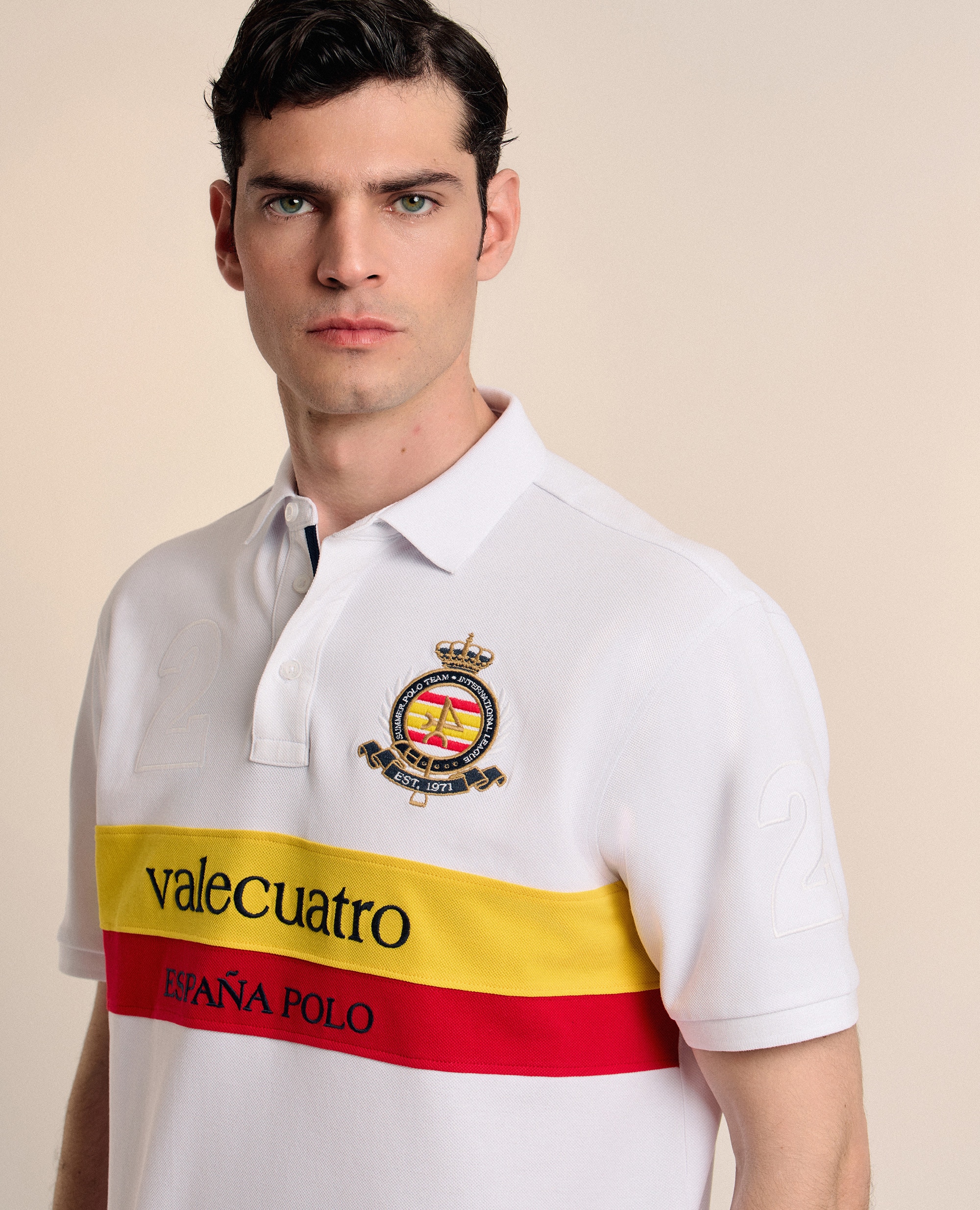 Polo de Piqué Corte Classic de Manga Curta Branco-3