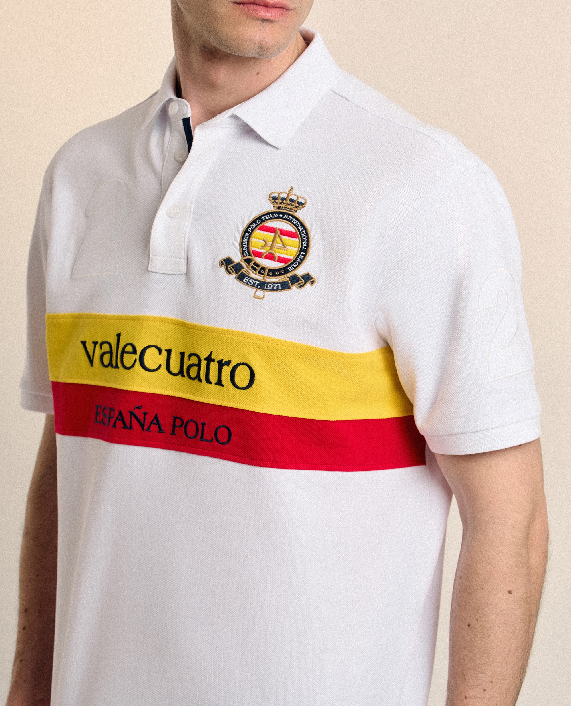 Polo de Piqué Corte Classic de Manga Curta Branco-5