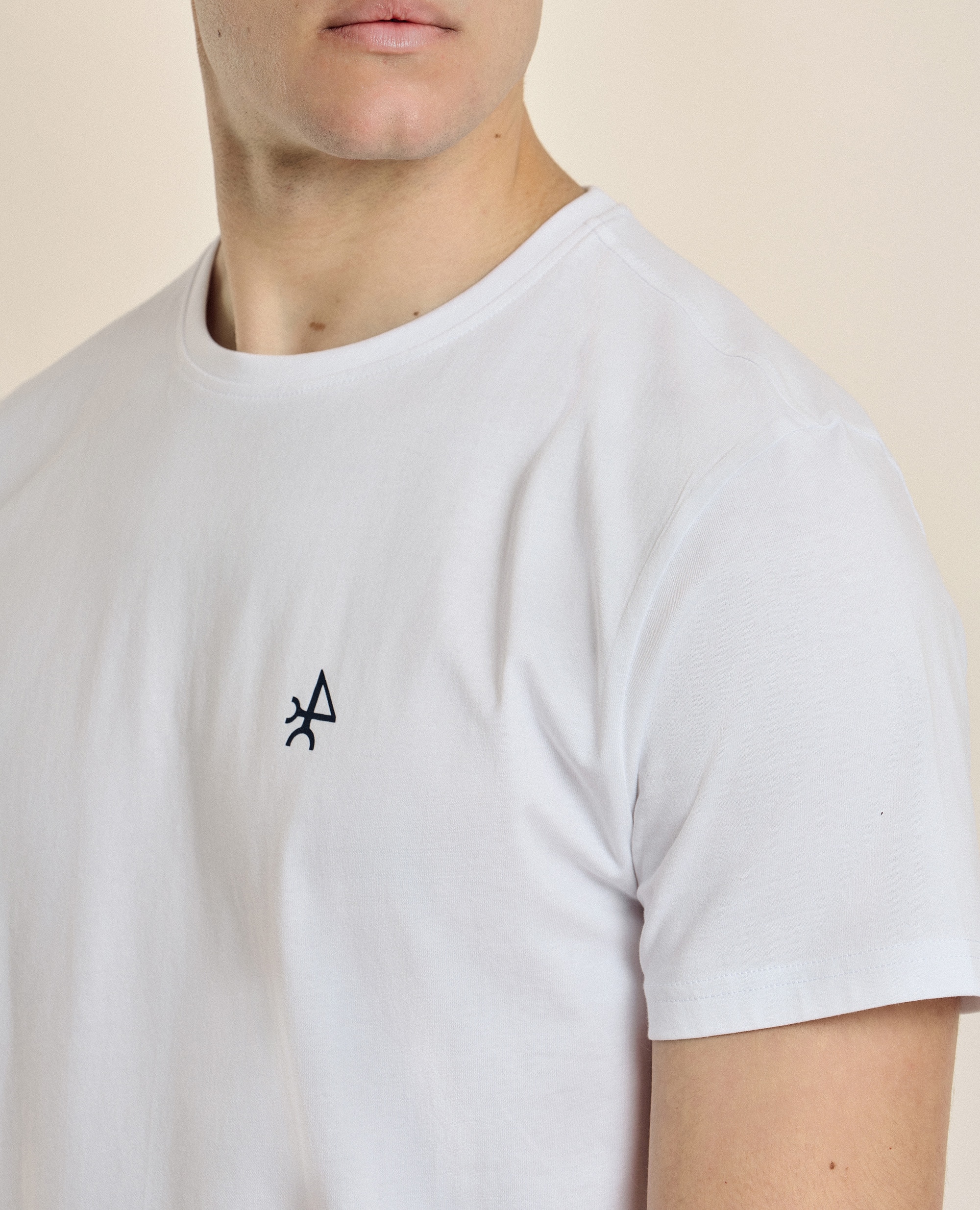 T-shirt Clássica de Manga Curta Estampada Branco-3
