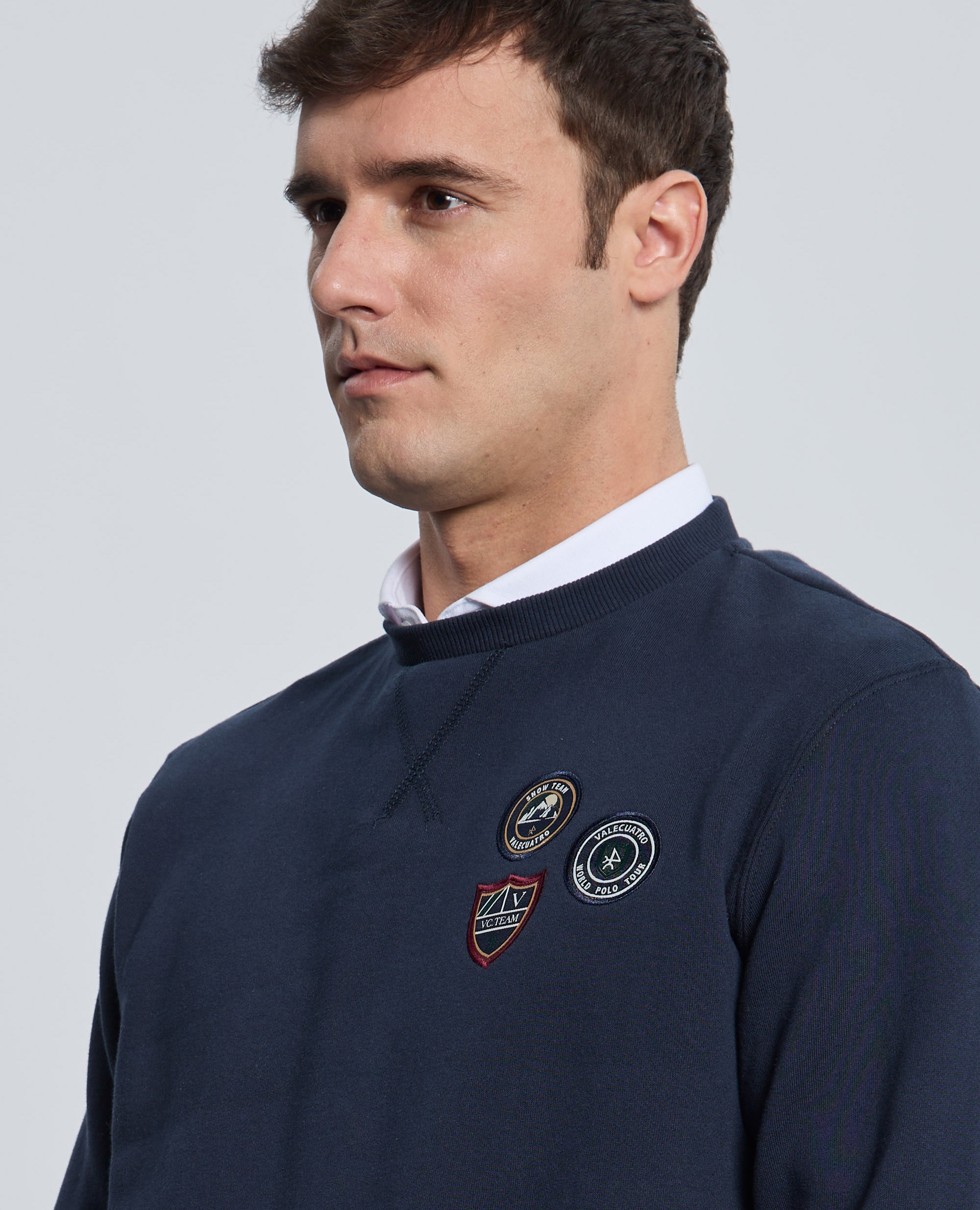 Sweatshirt com Gola Redonda Azul-marinho-3