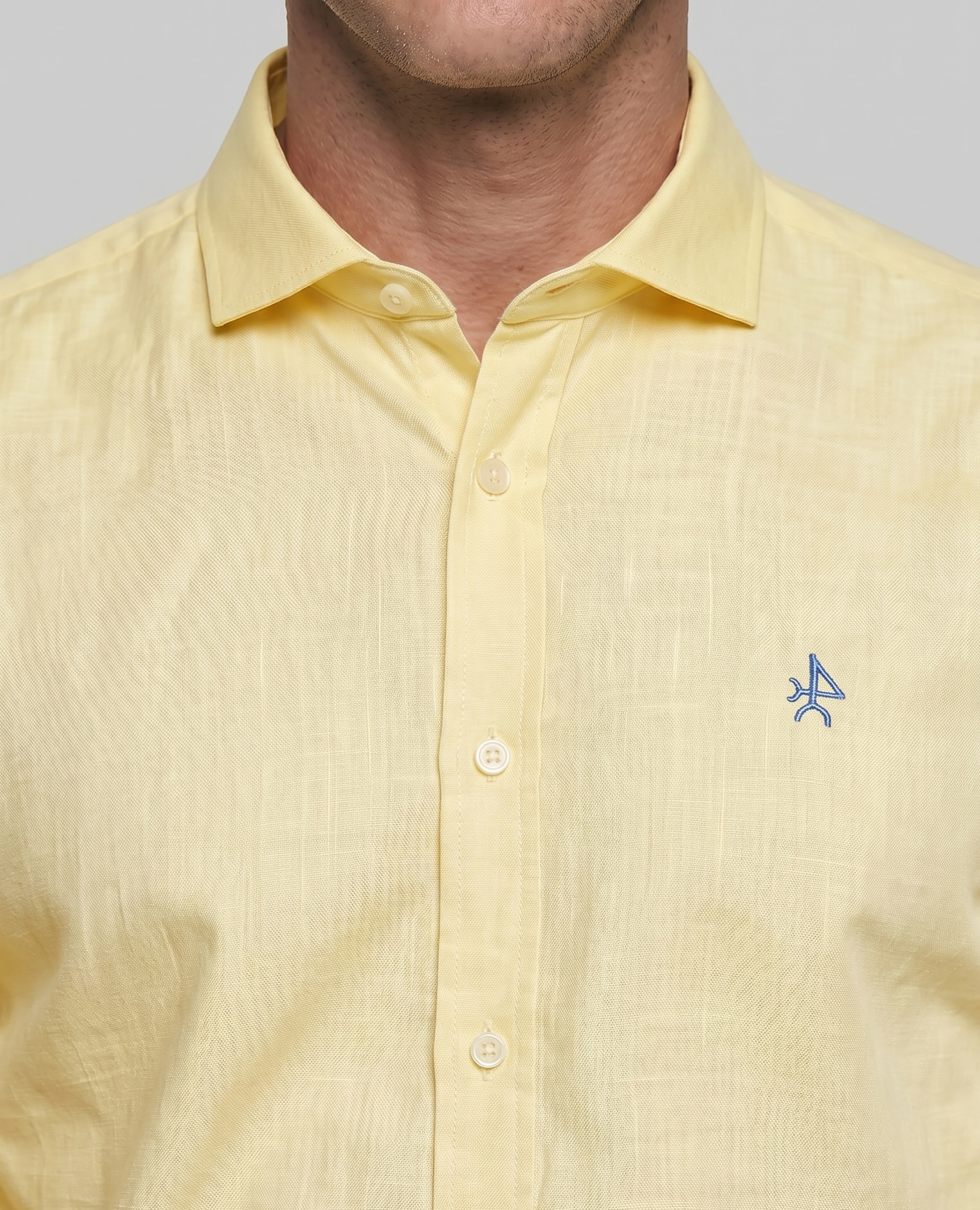 Camisa de Linho Corte Classic Lisa Amarelo-3