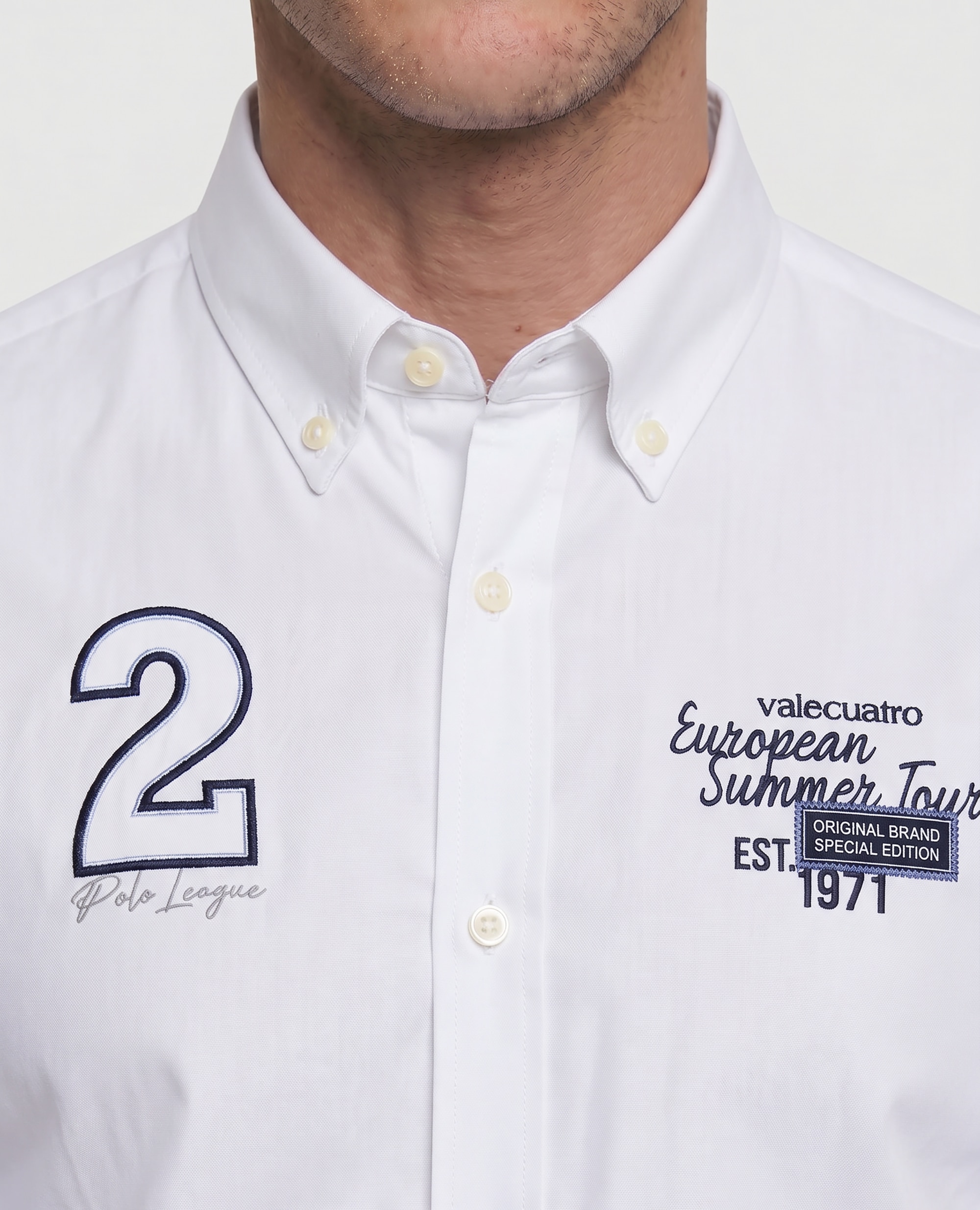 Camisa Popelina Corte Classic Multiestampado Branco-3