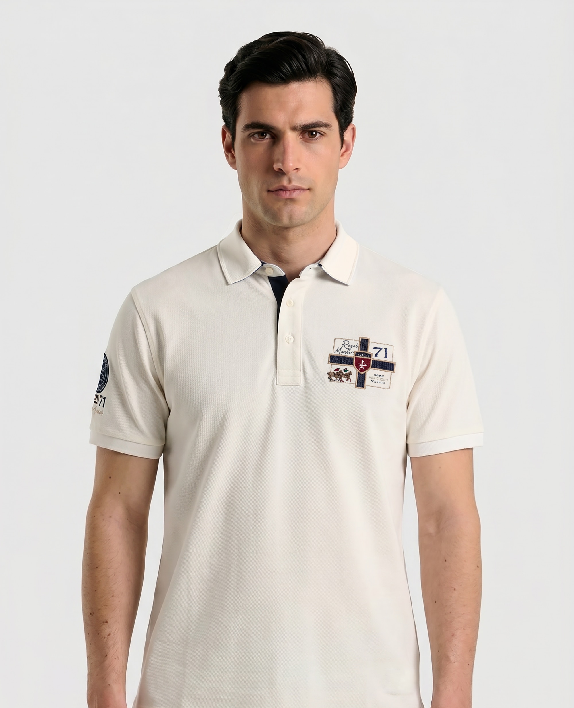 Imagem 0 de Polo de Piqué de Manga Curta Corte Classic