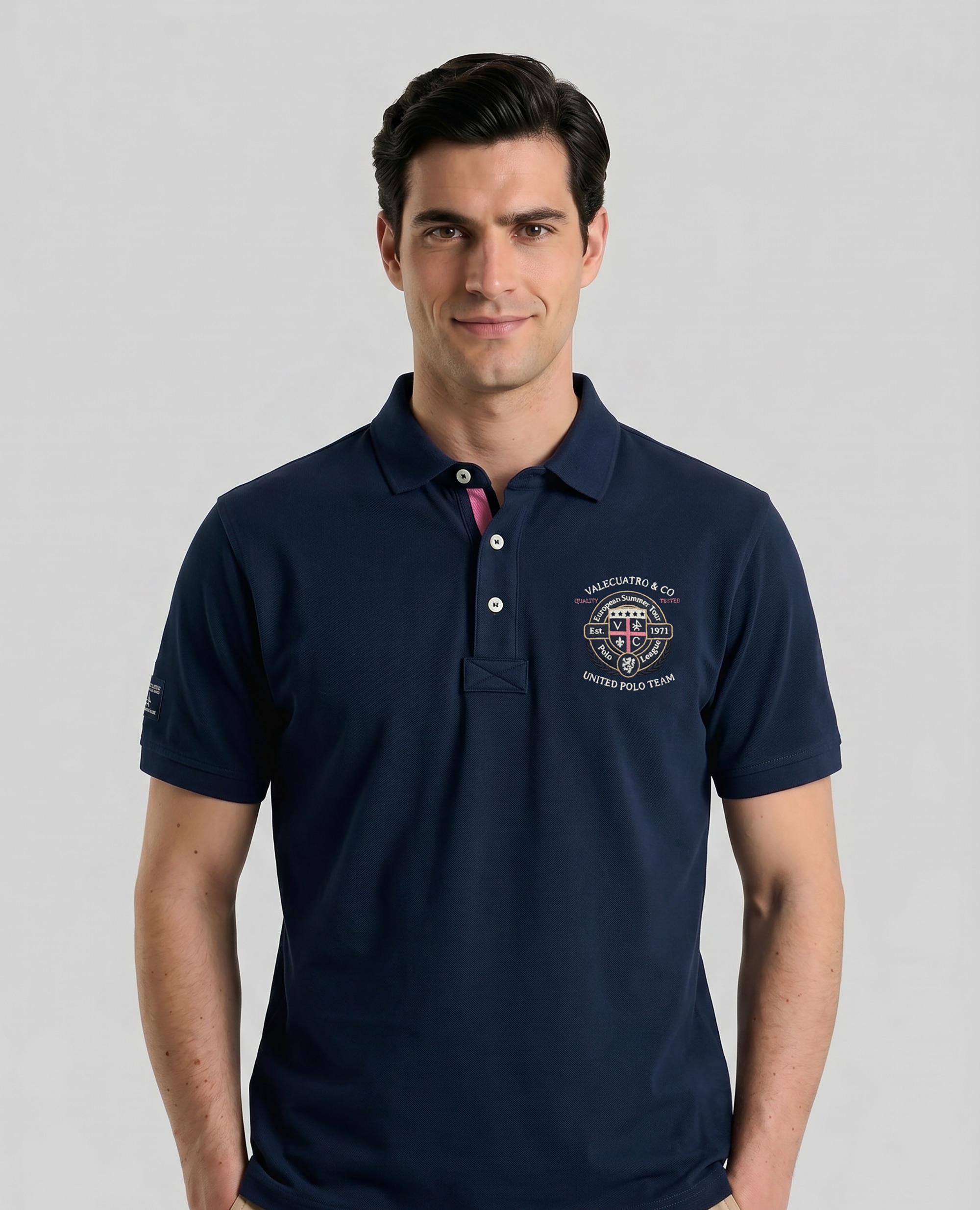 Imagem 0 de Polo de Piqué de Manga Curta Corte Classic