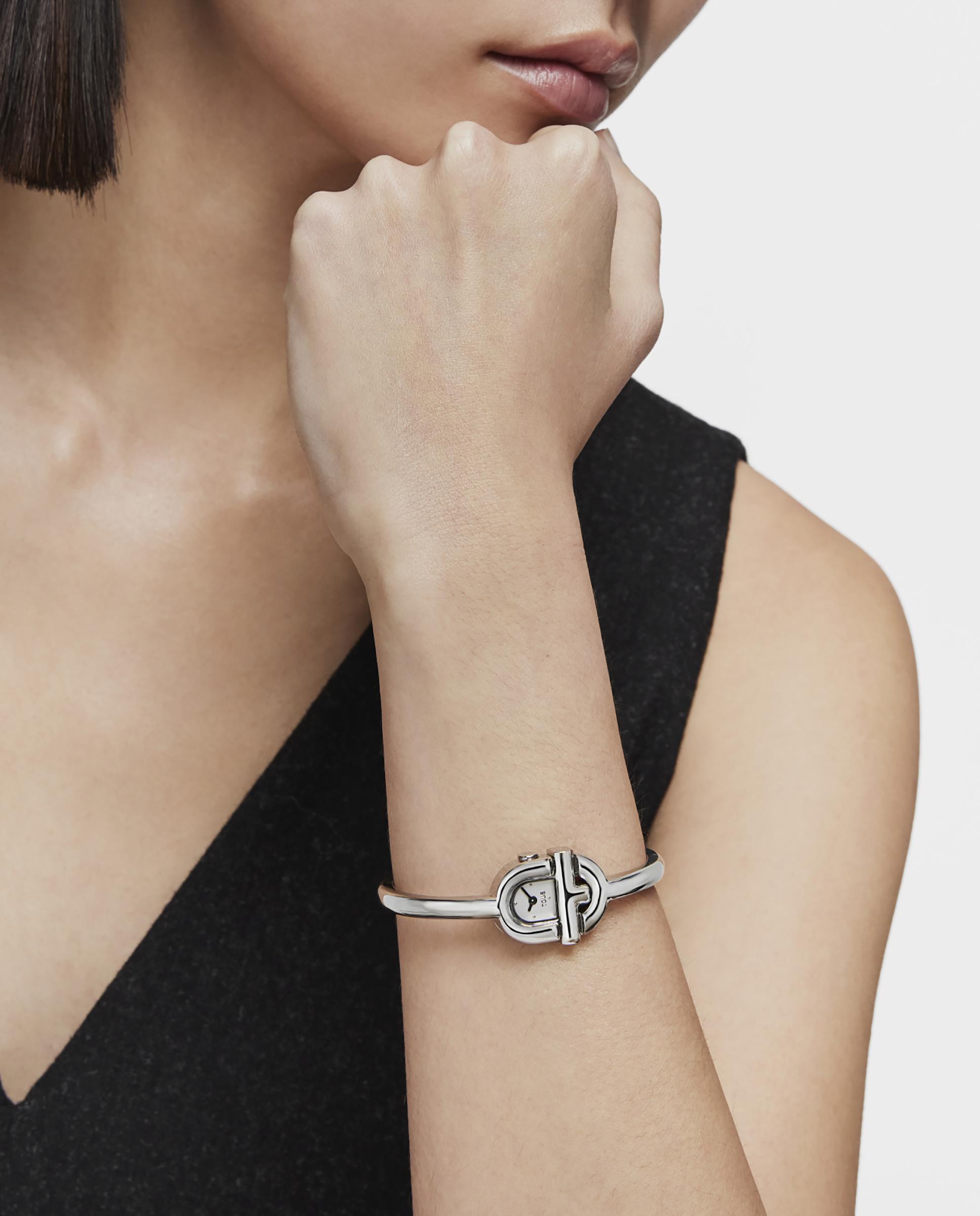 Relógio Analógico Manifesto com Bracelete de Aço Prata-4