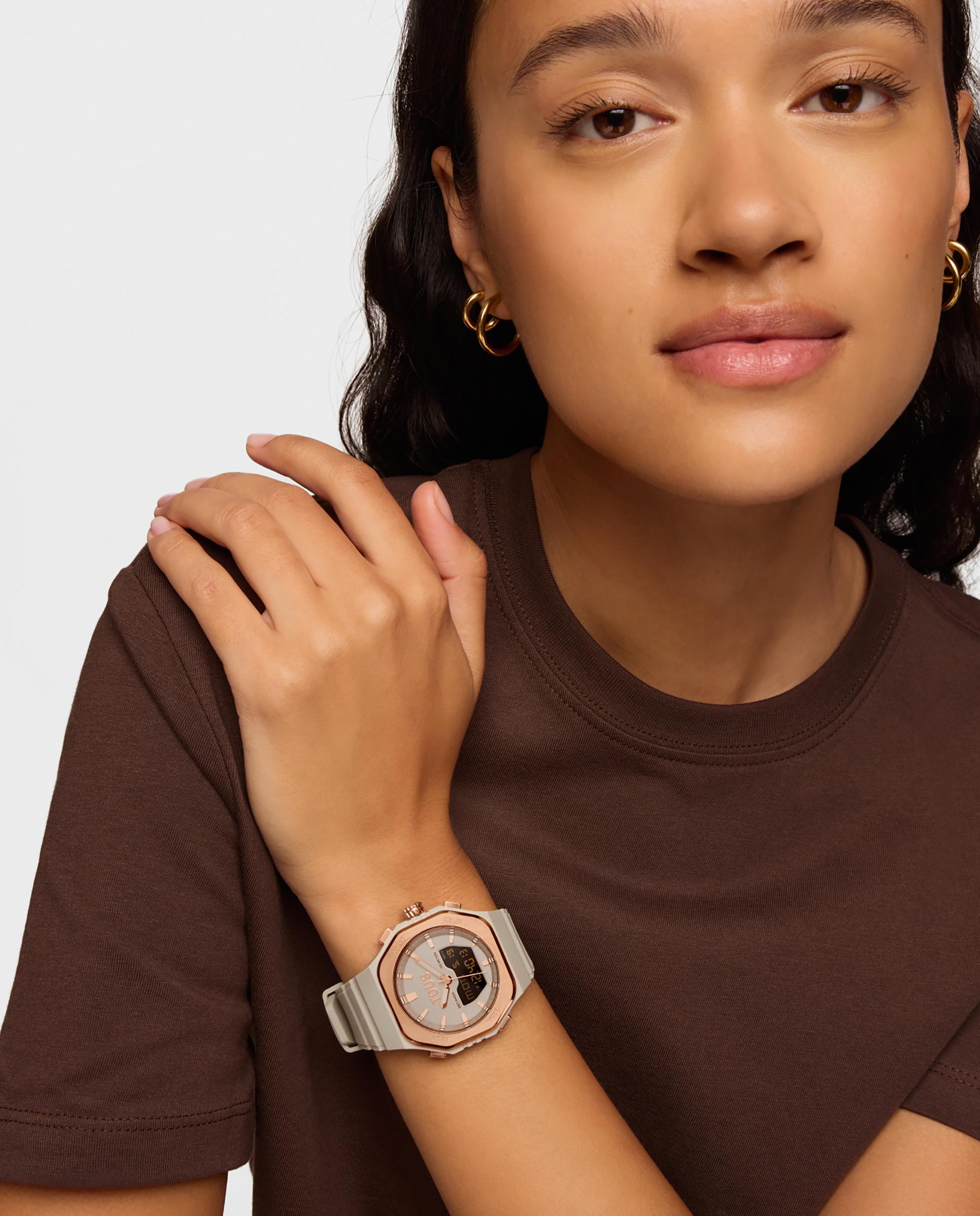 Relógio Analógico Bet de Aço em Rosa e Bracelete de Nylon em Topo Taupe-5