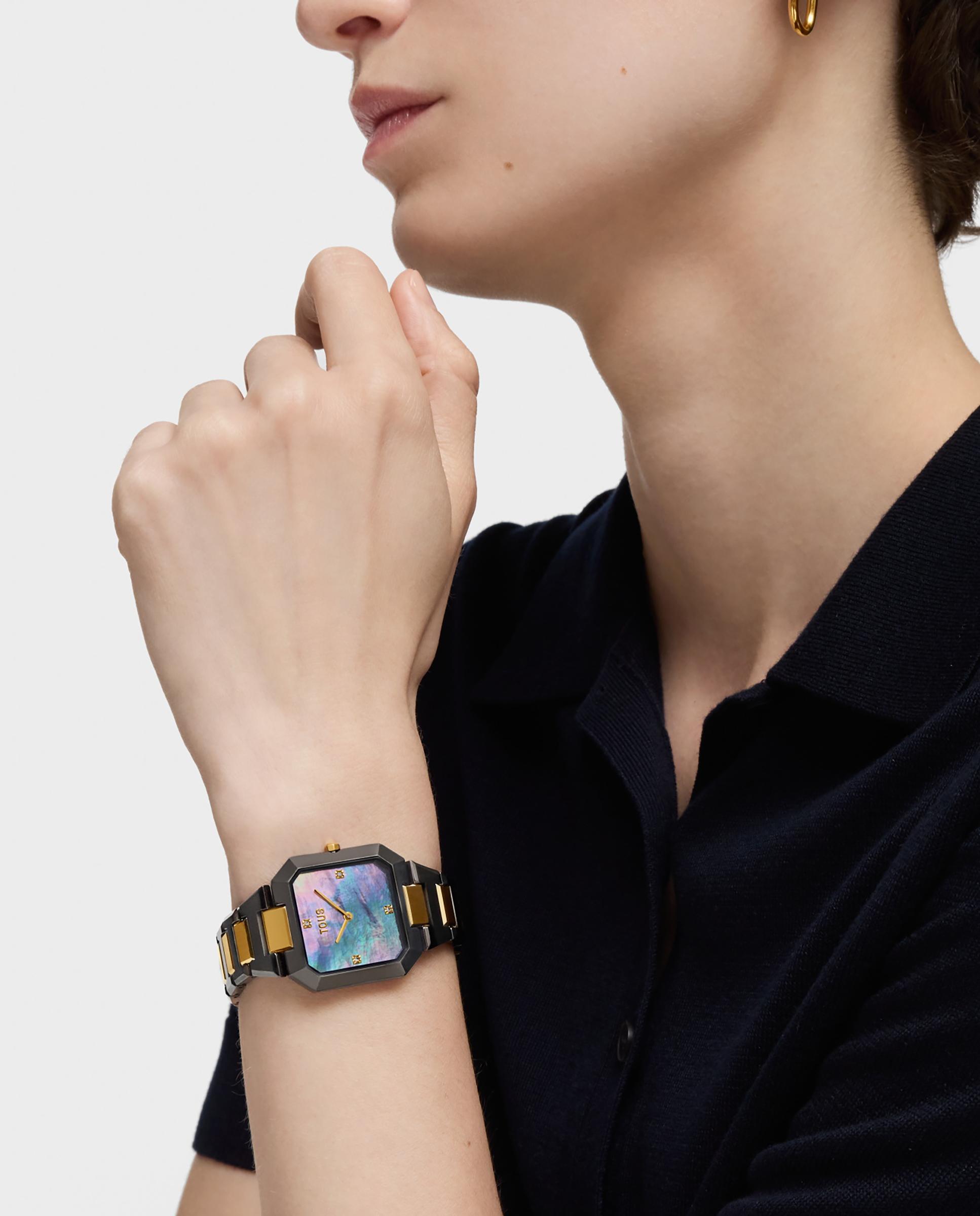 Relógio Analógico Karat com Bracelete de Aço em Preto e Dourado Multicolor-4